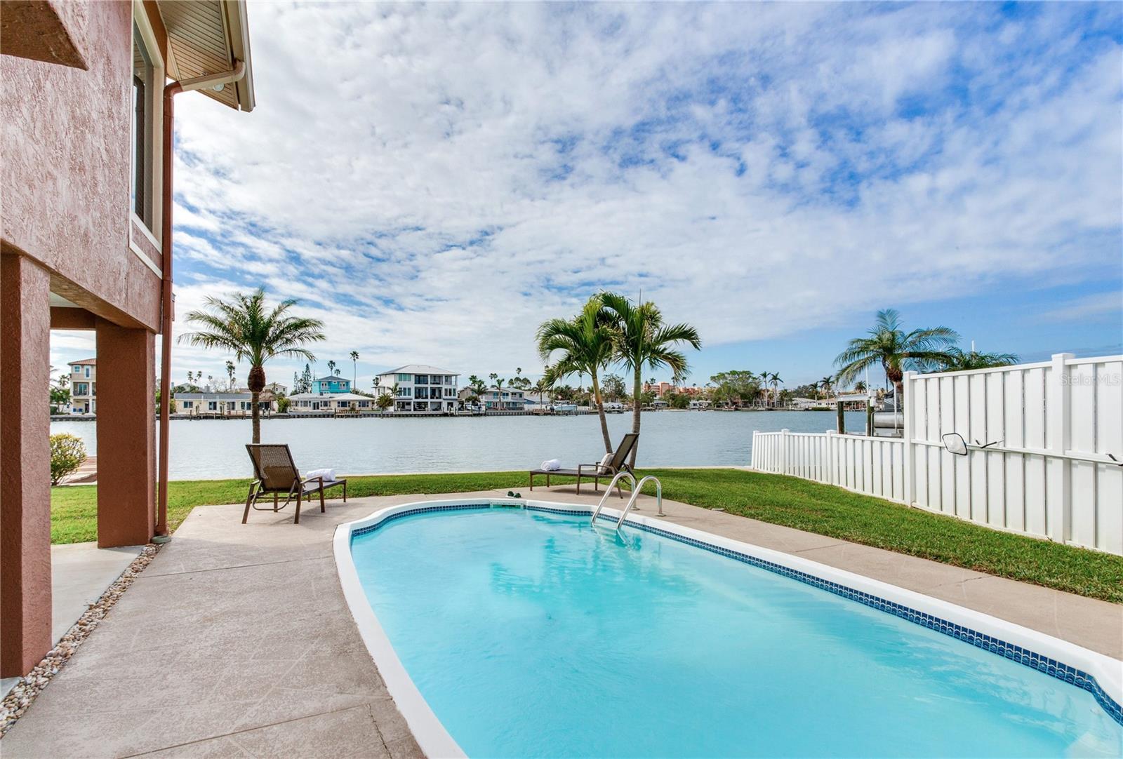 16134 4TH ST E, REDINGTON BEACH, FL, 33708