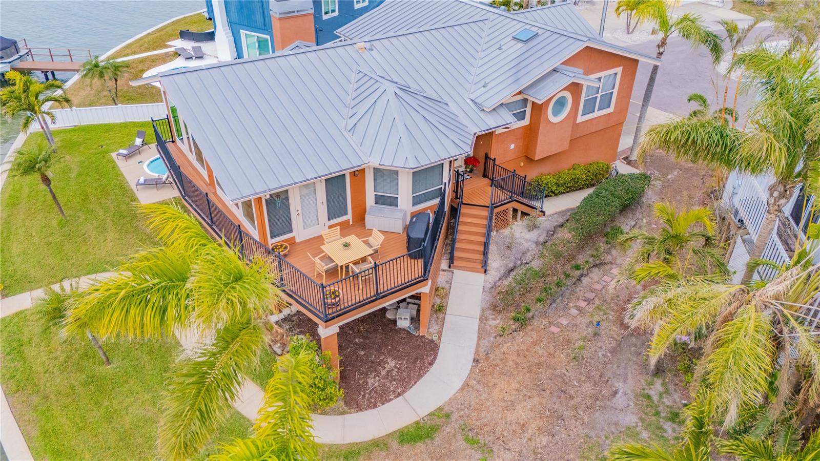16134 4TH ST E, REDINGTON BEACH, FL, 33708