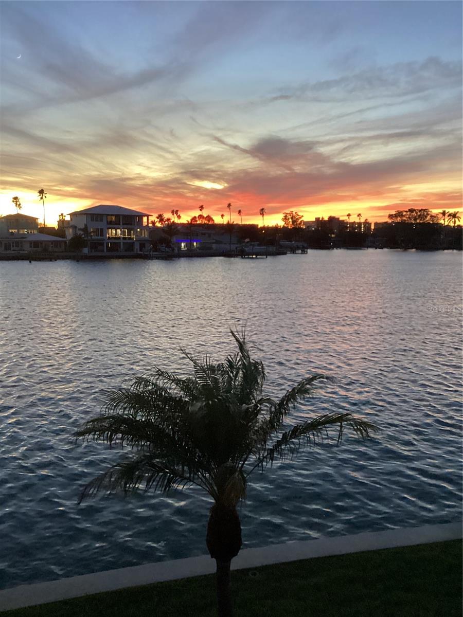 16134 4TH ST E, REDINGTON BEACH, FL, 33708