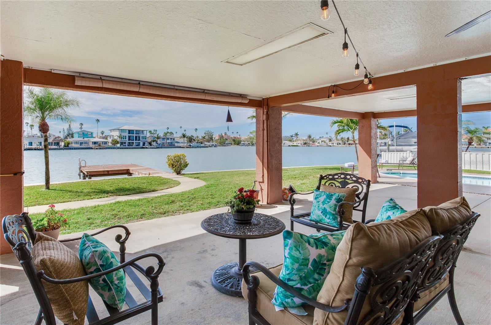 16134 4TH ST E, REDINGTON BEACH, FL, 33708