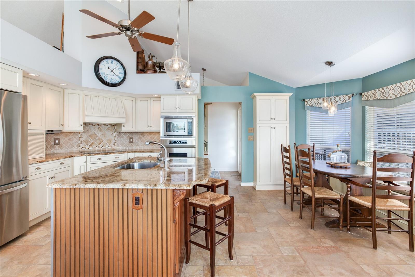 16134 4TH ST E, REDINGTON BEACH, FL, 33708