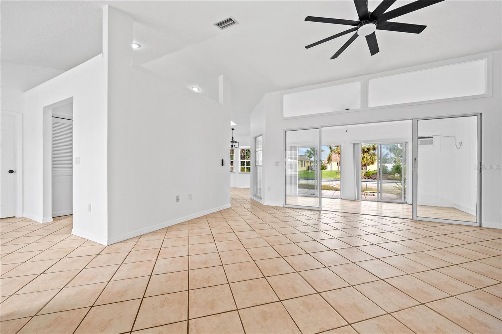 28434 SABAL PALM DR, PUNTA GORDA, FL, 33982