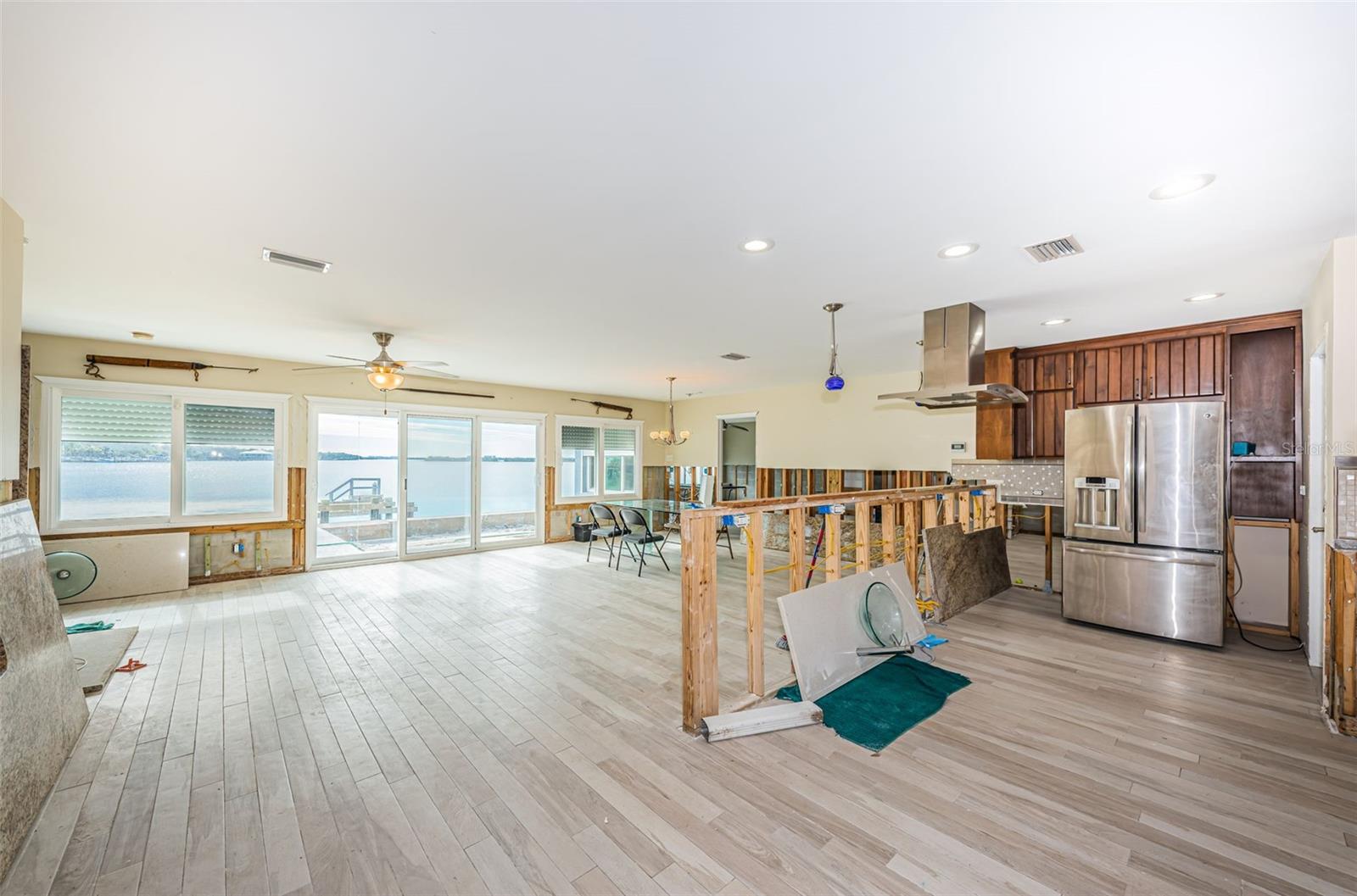 8520 42ND AVE N, ST PETERSBURG, FL, 33709