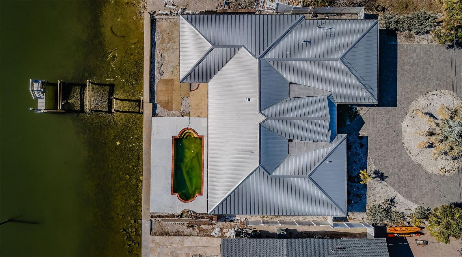 8520 42ND AVE N, ST PETERSBURG, FL, 33709