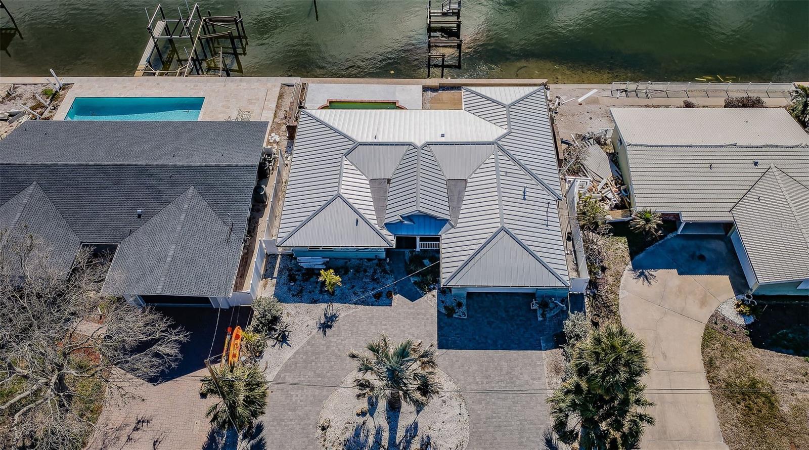 8520 42ND AVE N, ST PETERSBURG, FL, 33709