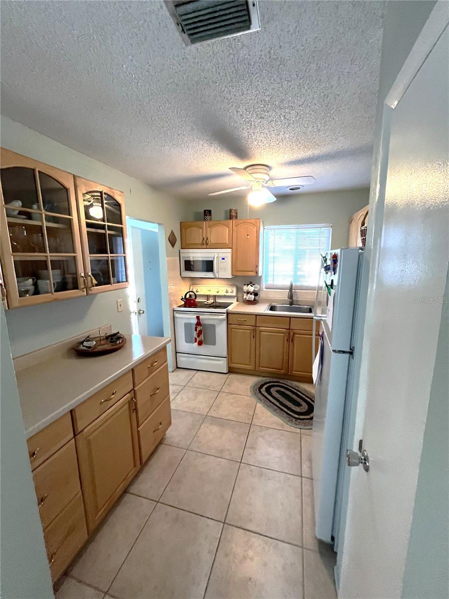 5911 CANAL DR #I-31, BRADENTON, FL, 34207