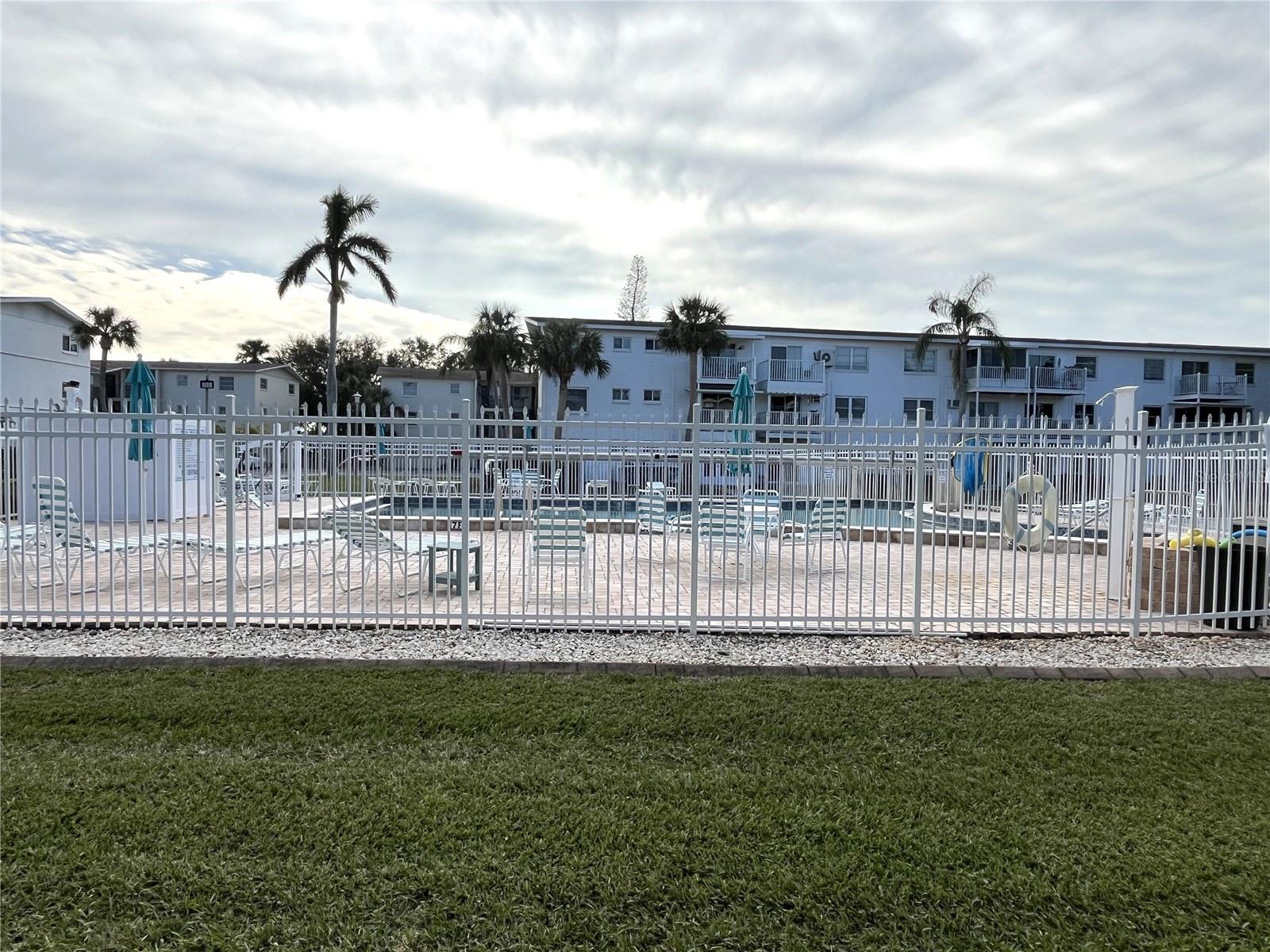 5911 CANAL DR #I-31, BRADENTON, FL, 34207