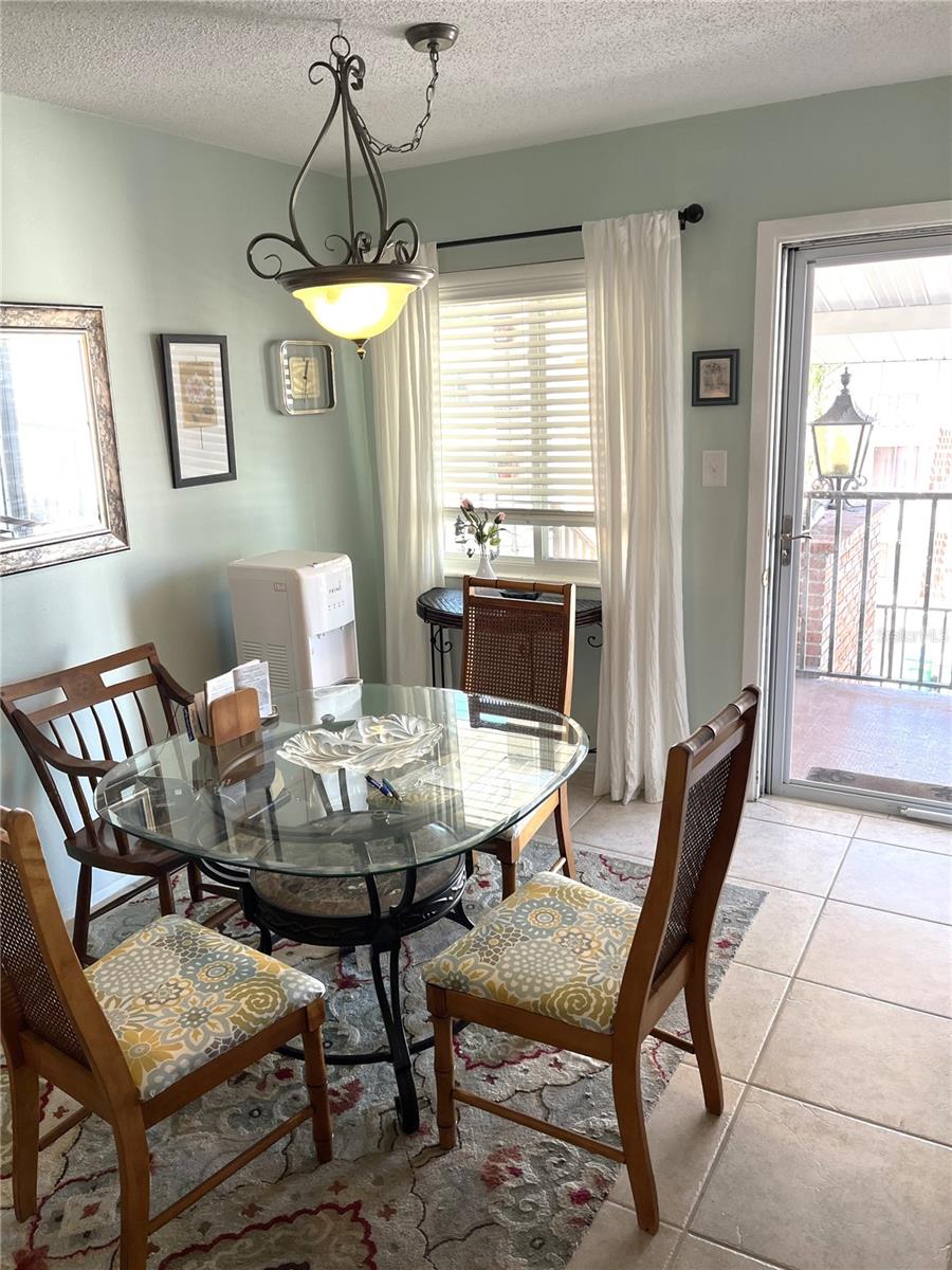 5911 CANAL DR #I-31, BRADENTON, FL, 34207