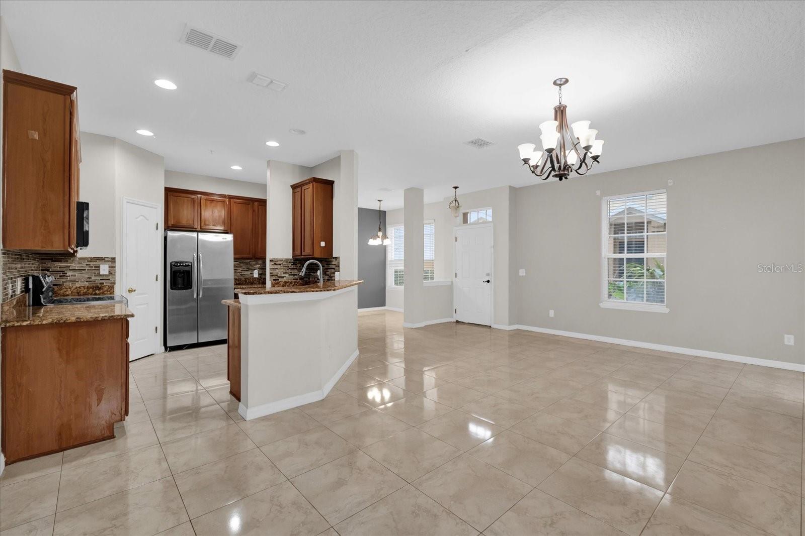 525 CLIMBING IVY CT #A, APOPKA, FL, 32712