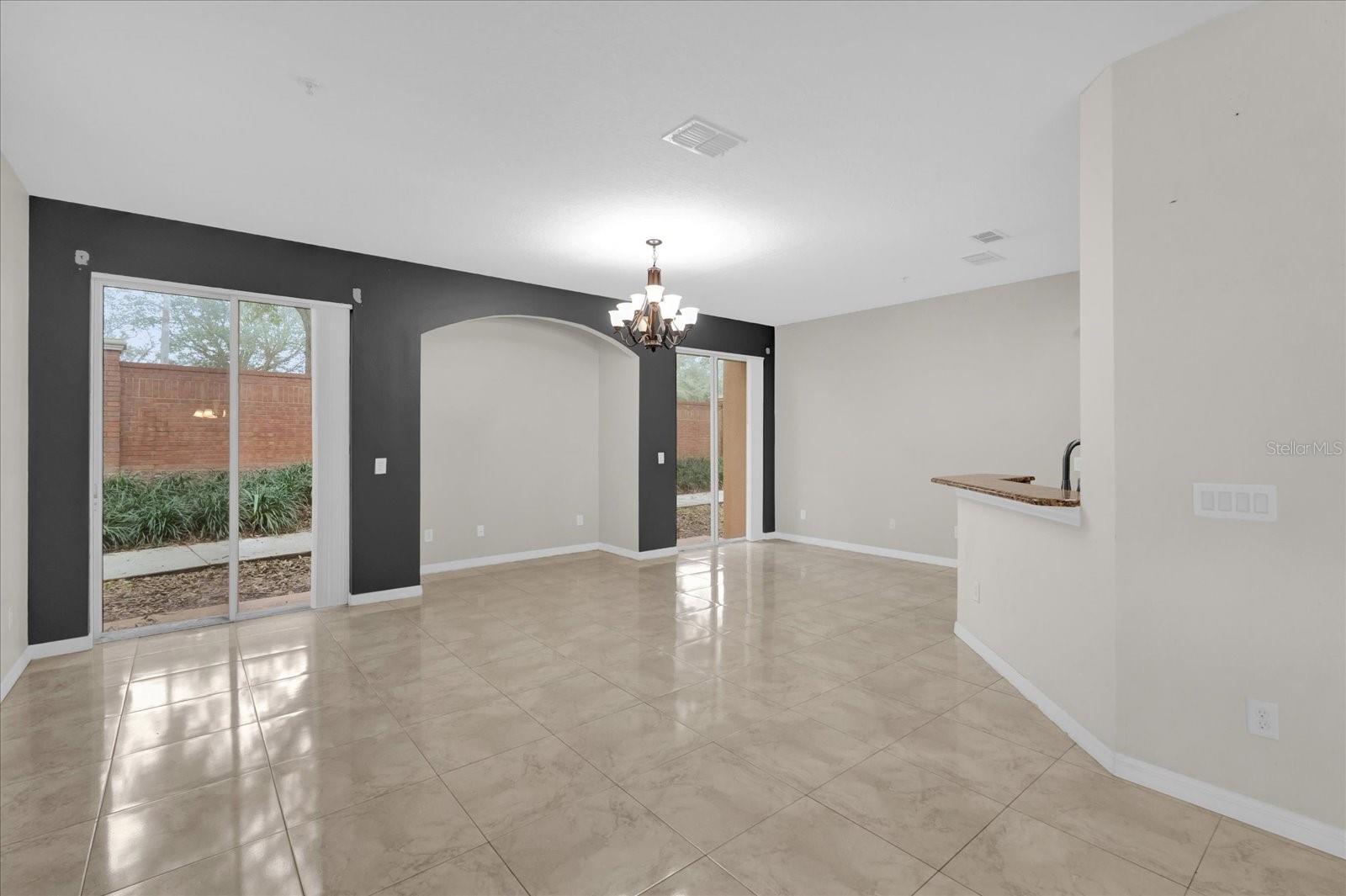 525 CLIMBING IVY CT #A, APOPKA, FL, 32712