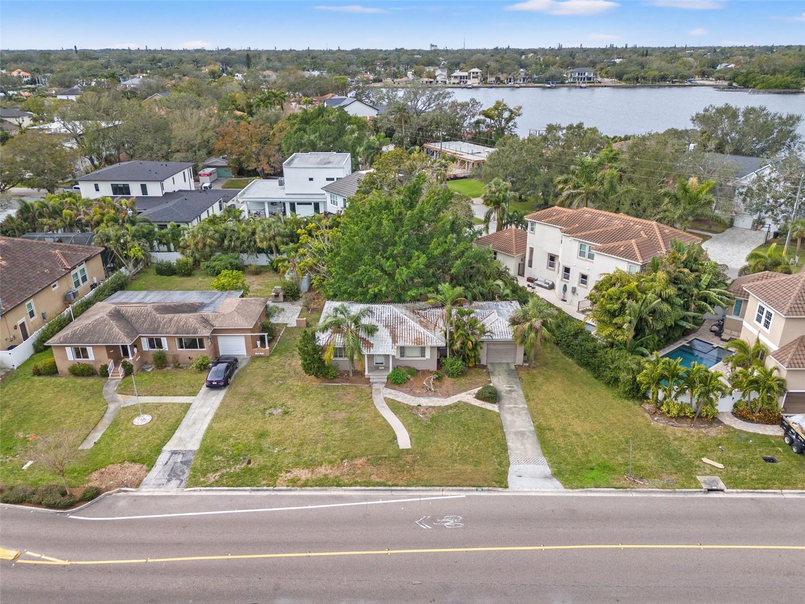 TB8338884 Property Photo