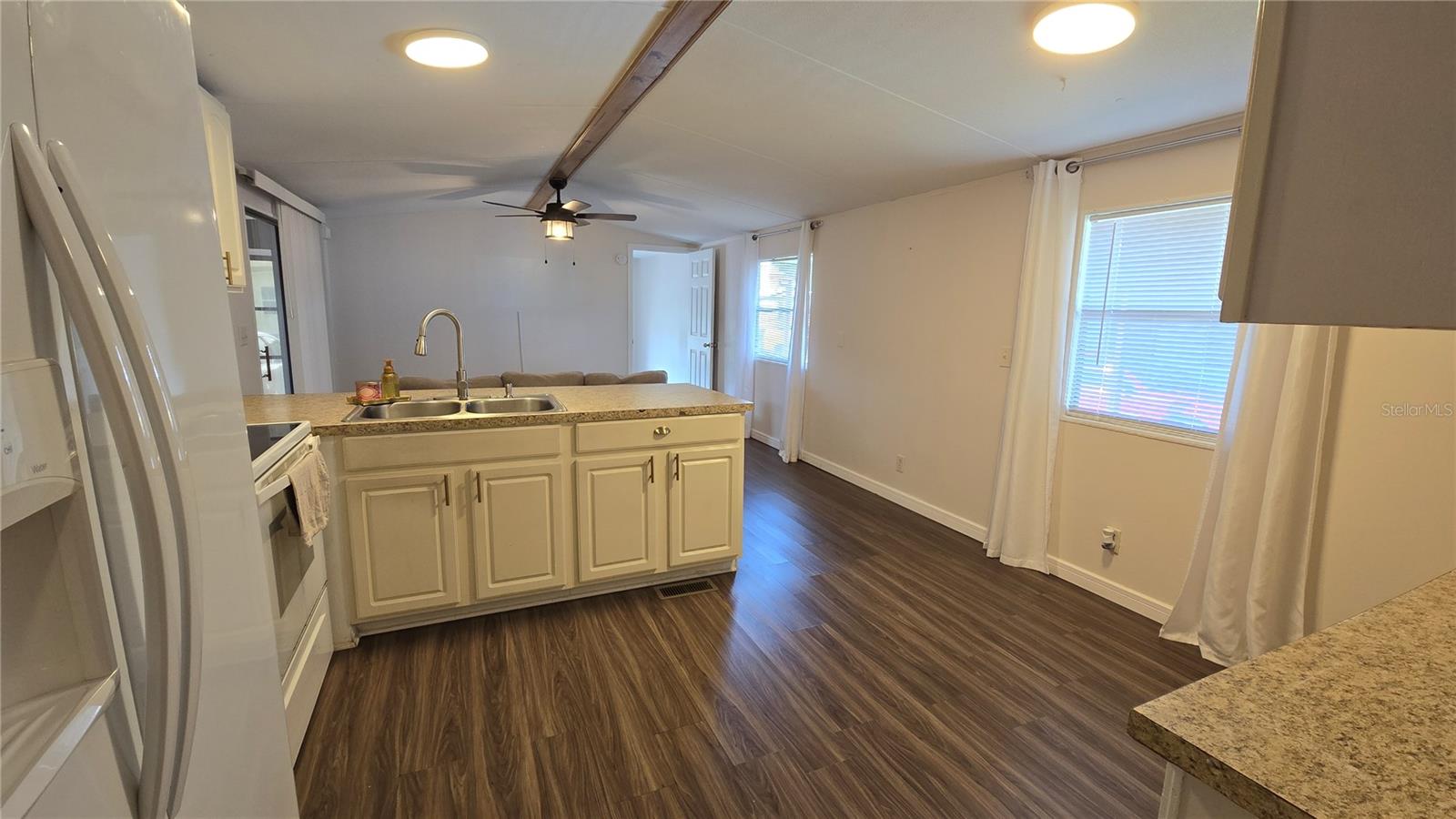 34421 COUNTRYSIDE DR, WESLEY CHAPEL, FL, 33543