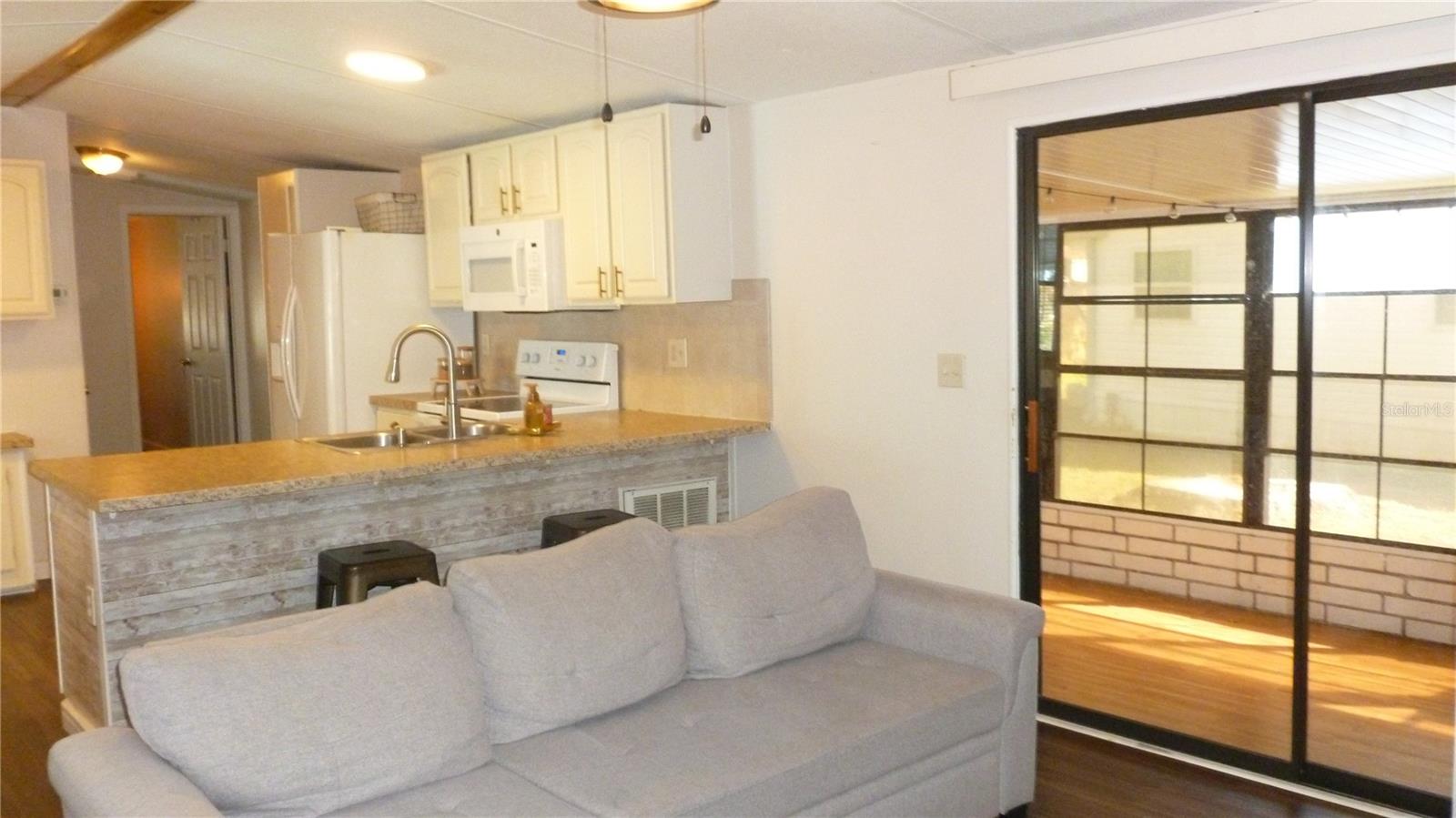 34421 COUNTRYSIDE DR, WESLEY CHAPEL, FL, 33543