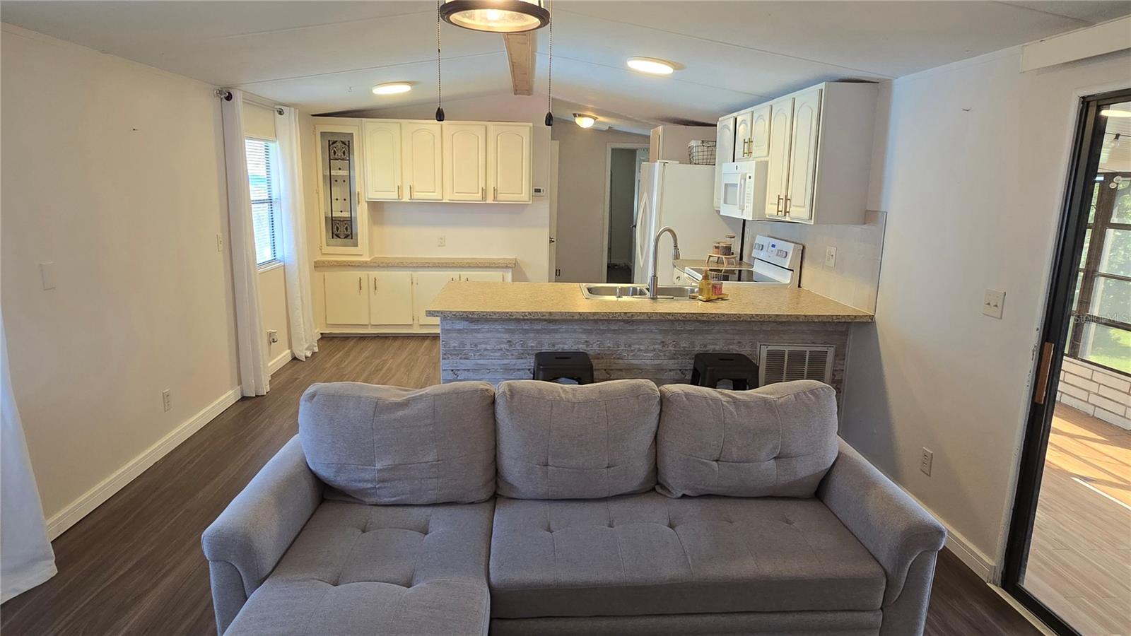 34421 COUNTRYSIDE DR, WESLEY CHAPEL, FL, 33543