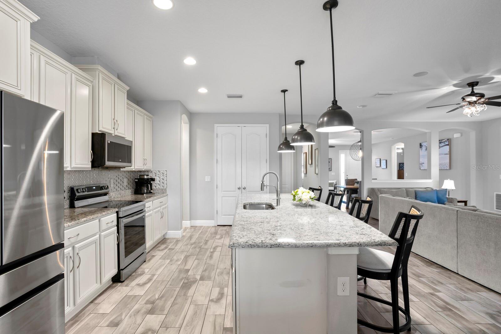 13614 TONYA ANNE DR, RIVERVIEW, FL, 33579