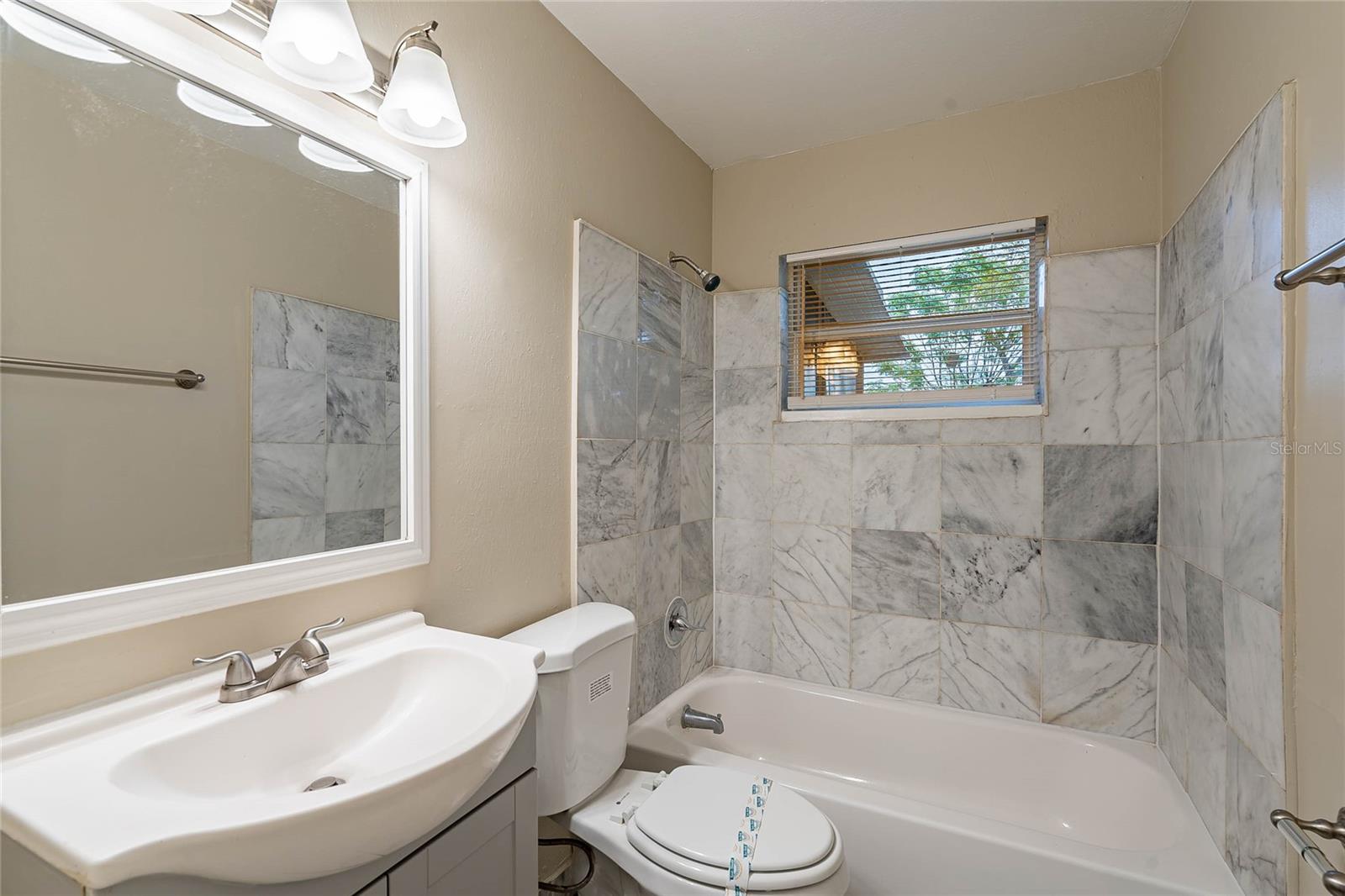 1335 LESCOT LN, ORLANDO, FL, 32811