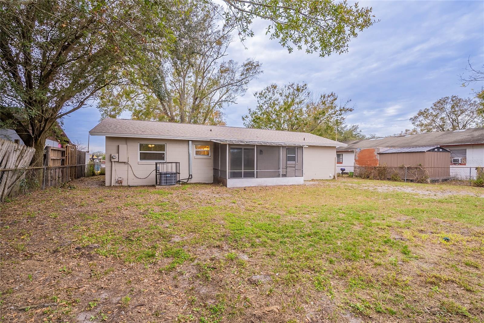 1335 LESCOT LN, ORLANDO, FL, 32811