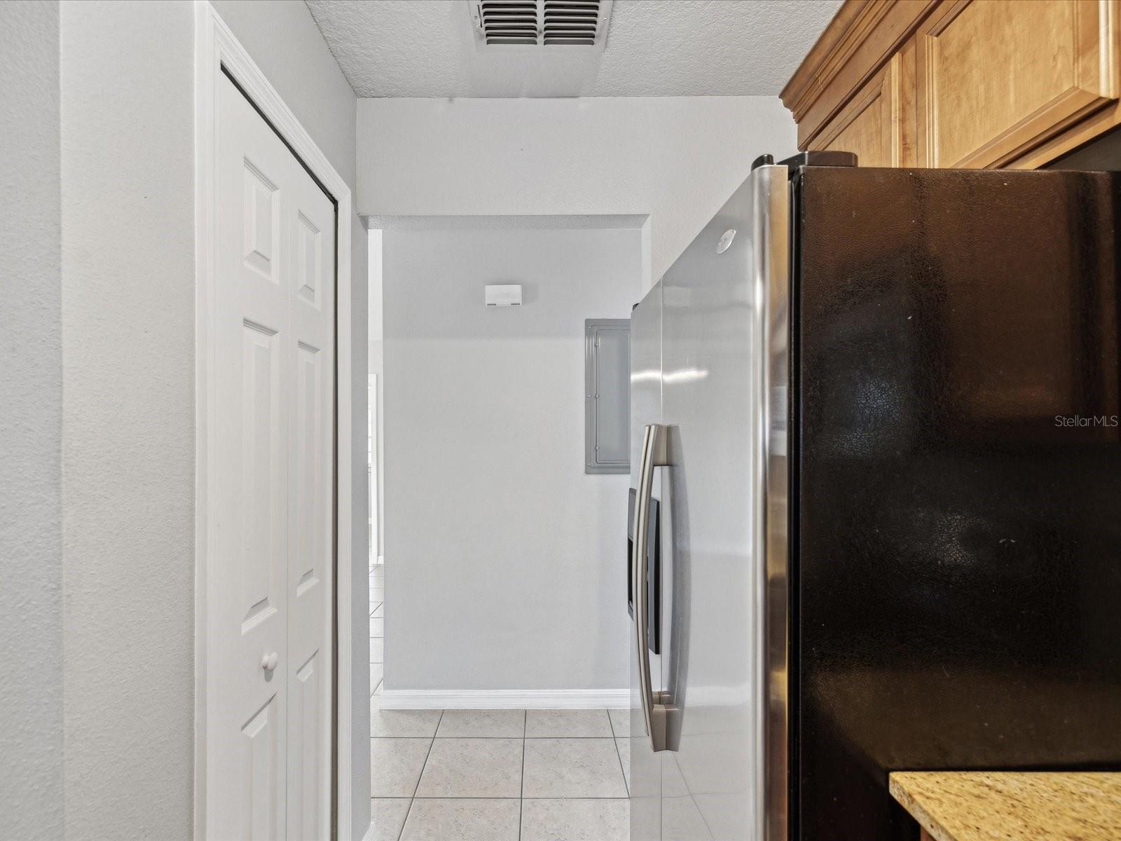 6509 S WEST SHORE CIR, TAMPA, FL, 33616