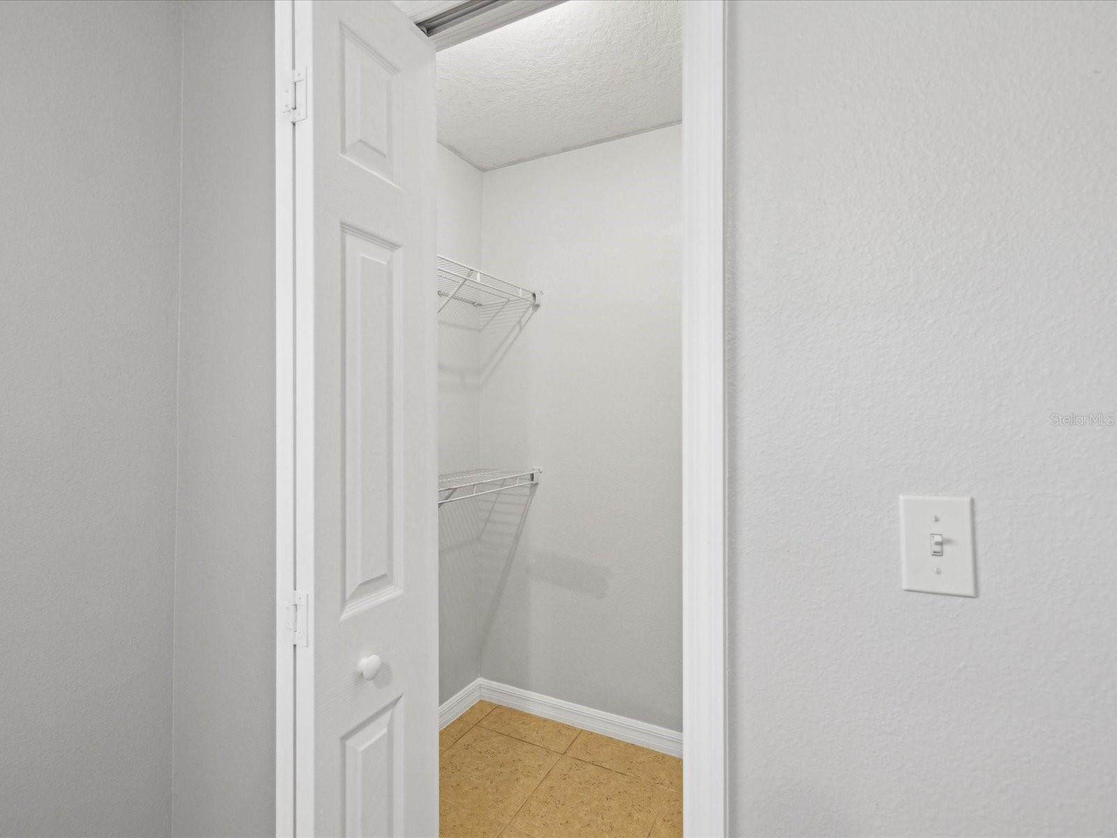 6509 S WEST SHORE CIR, TAMPA, FL, 33616