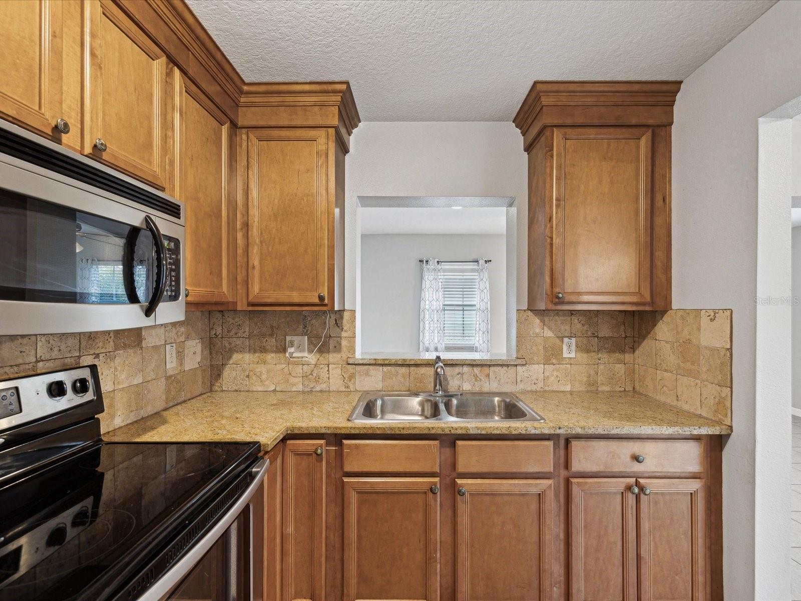 6509 S WEST SHORE CIR, TAMPA, FL, 33616