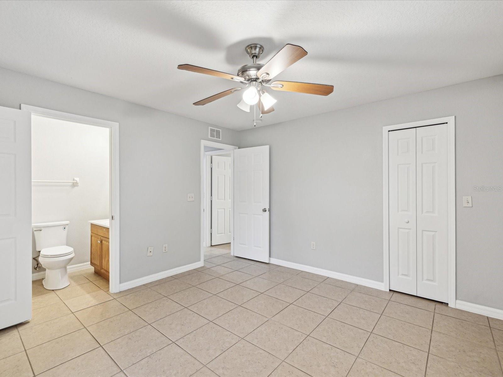 6509 S WEST SHORE CIR, TAMPA, FL, 33616