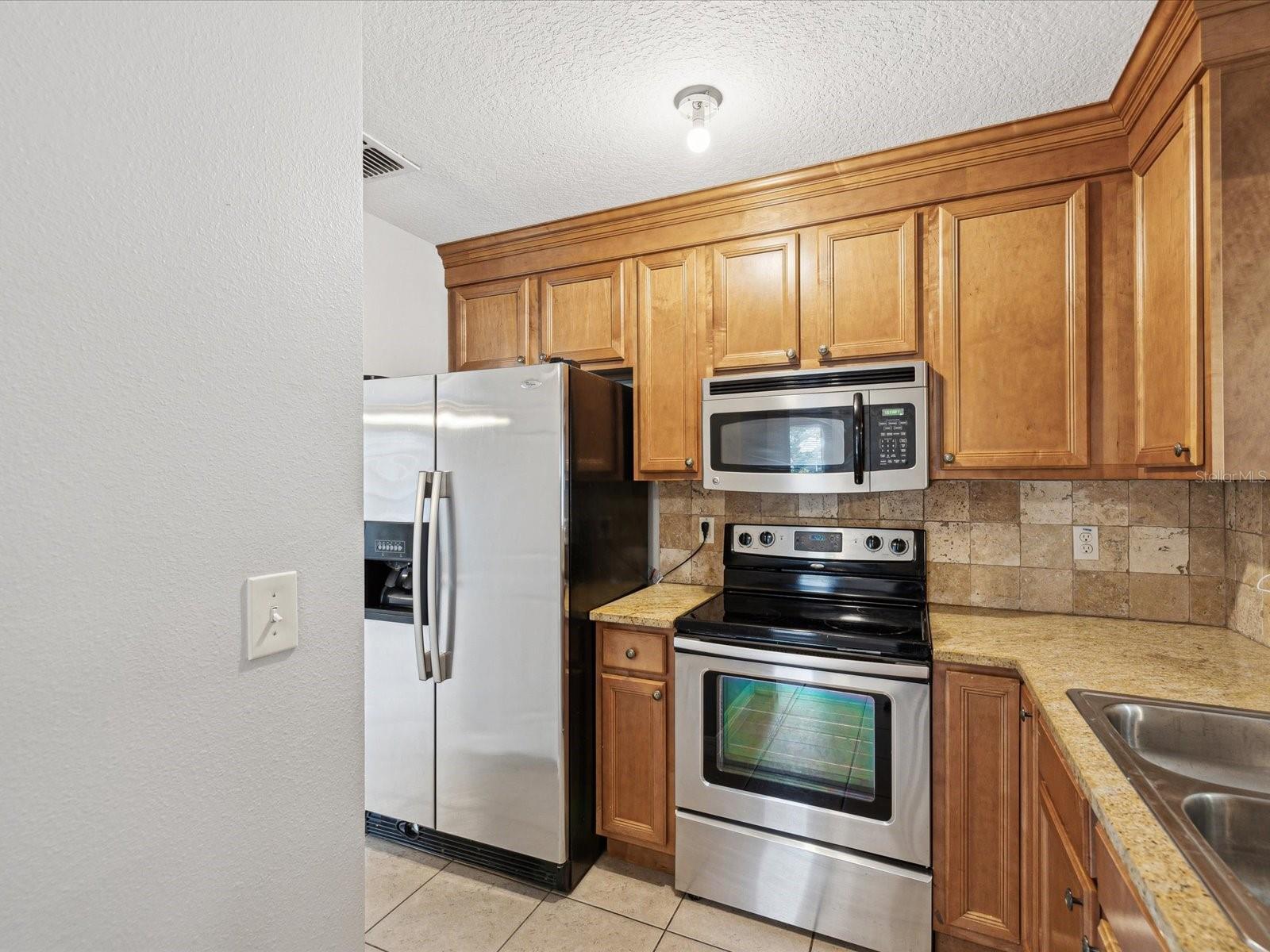 6509 S WEST SHORE CIR, TAMPA, FL, 33616