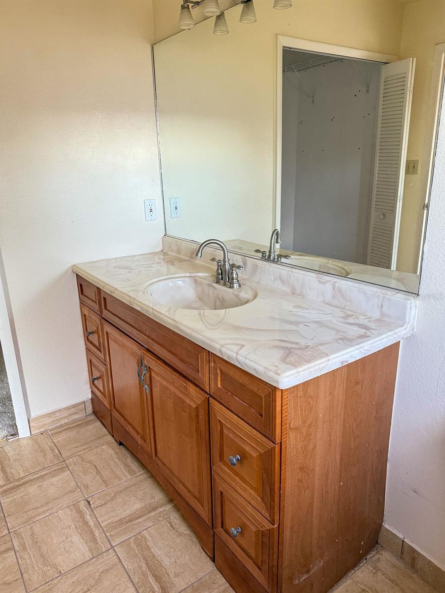 1823 NATCHEZ TRACE BLVD, ORLANDO, FL, 32818