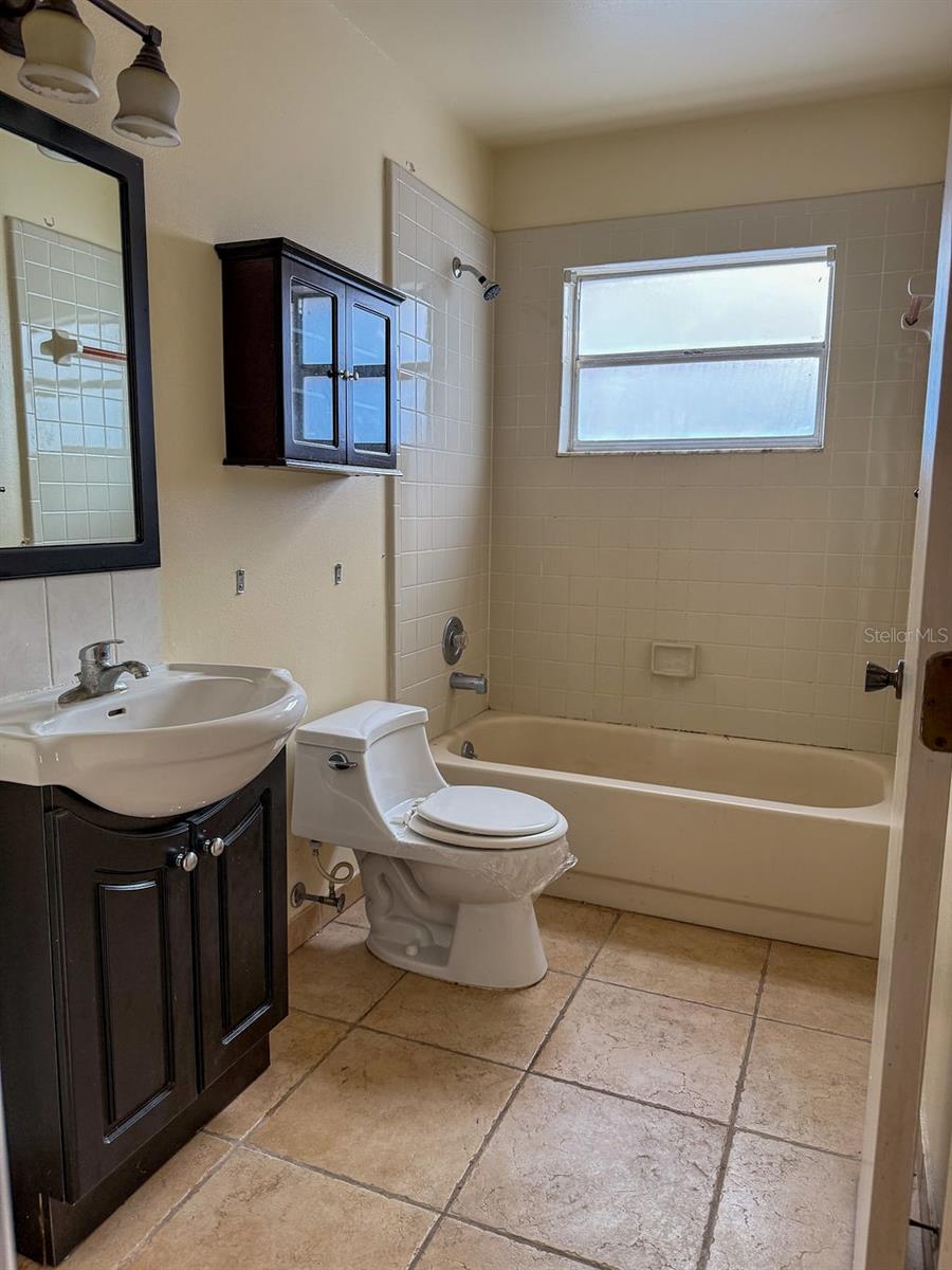 1823 NATCHEZ TRACE BLVD, ORLANDO, FL, 32818