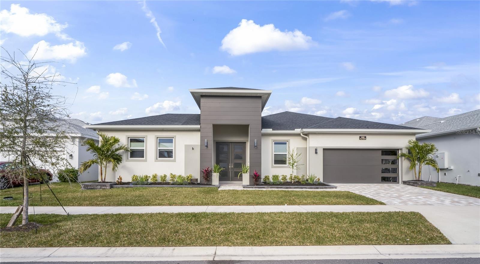 8580 IVY STARK BLVD, WESLEY CHAPEL, FL, 33545