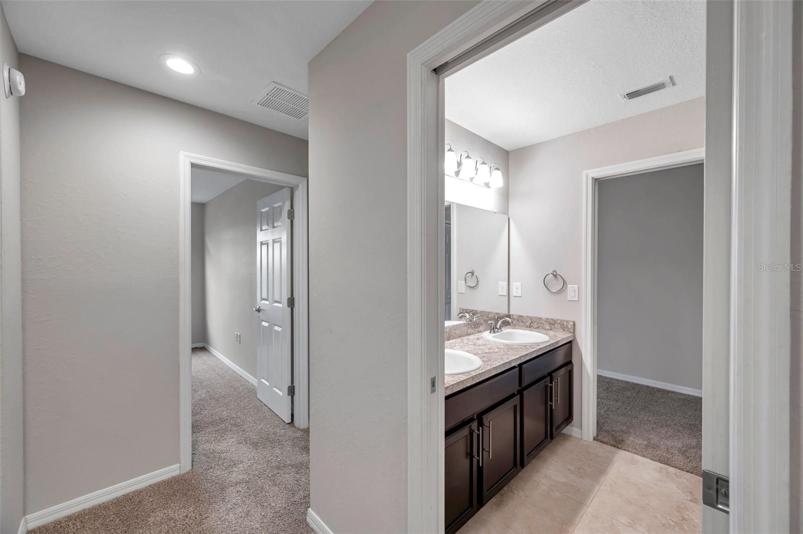 7228 MERLOT SIENNA AVE, GIBSONTON, FL, 33534
