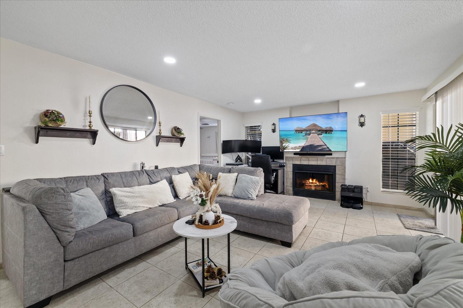 8724 MALLARD RESERVE DR #101, TAMPA, FL, 33614