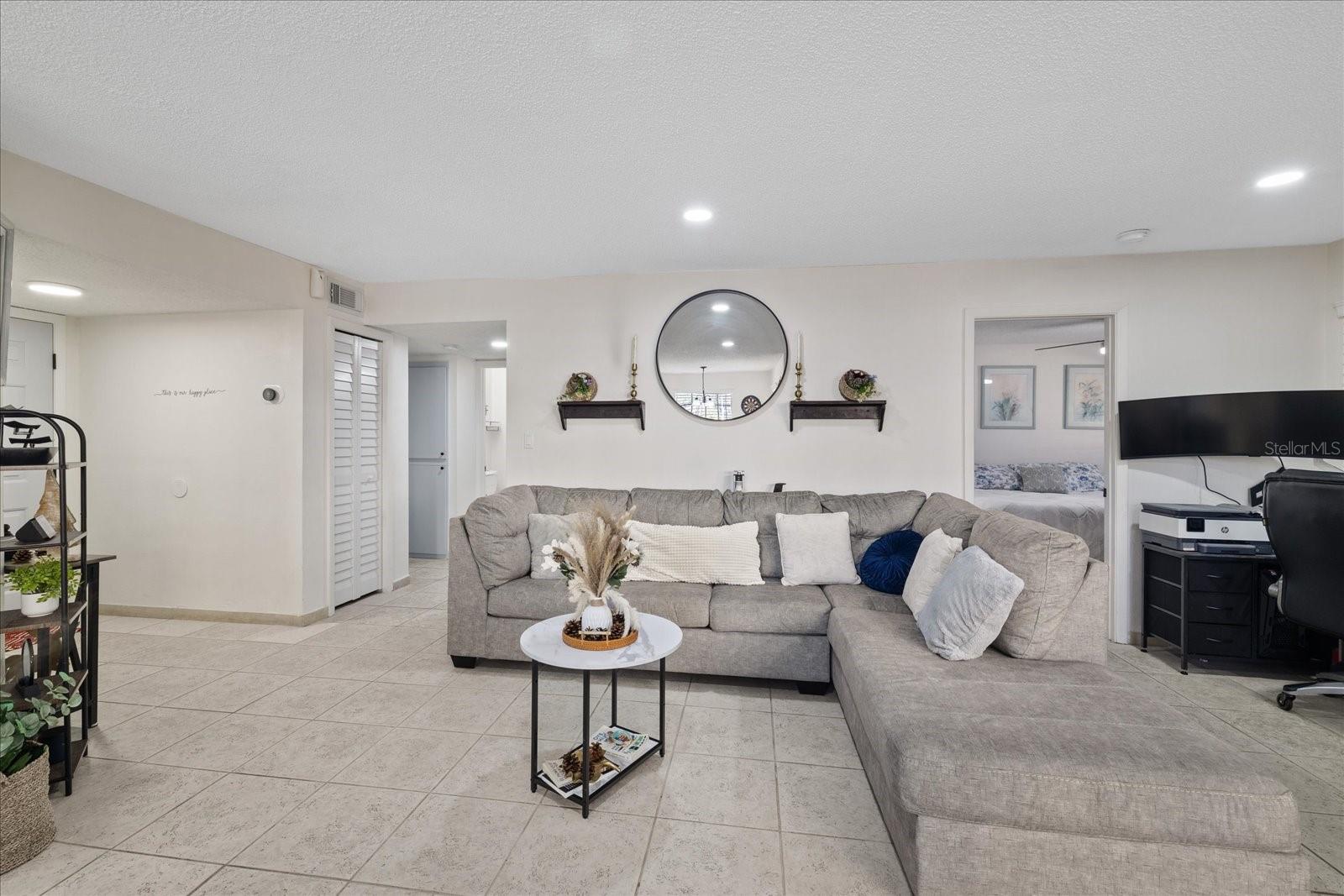 8724 MALLARD RESERVE DR #101, TAMPA, FL, 33614