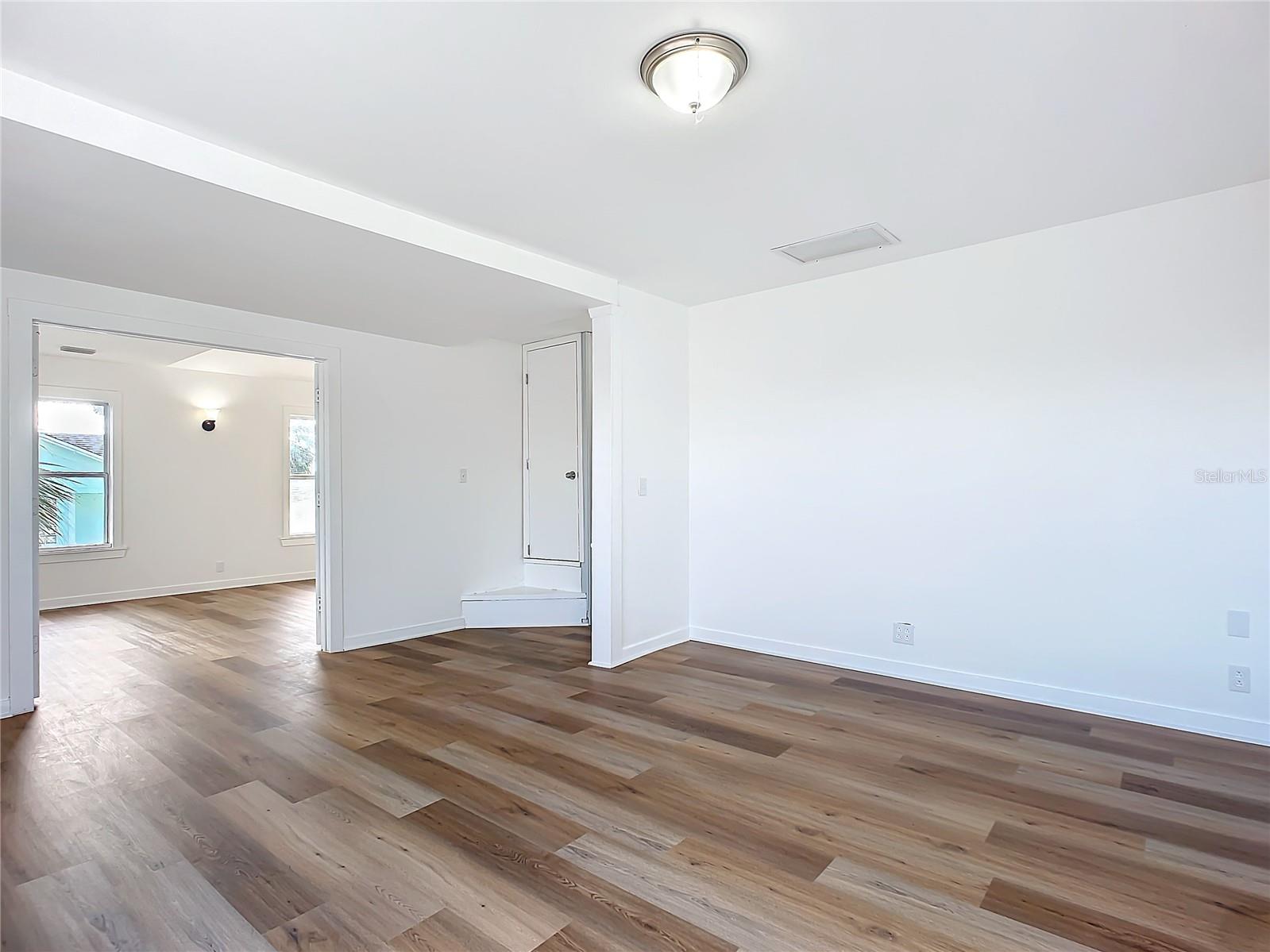 17 S OLEANDER AVE, DAYTONA BEACH, FL, 32118