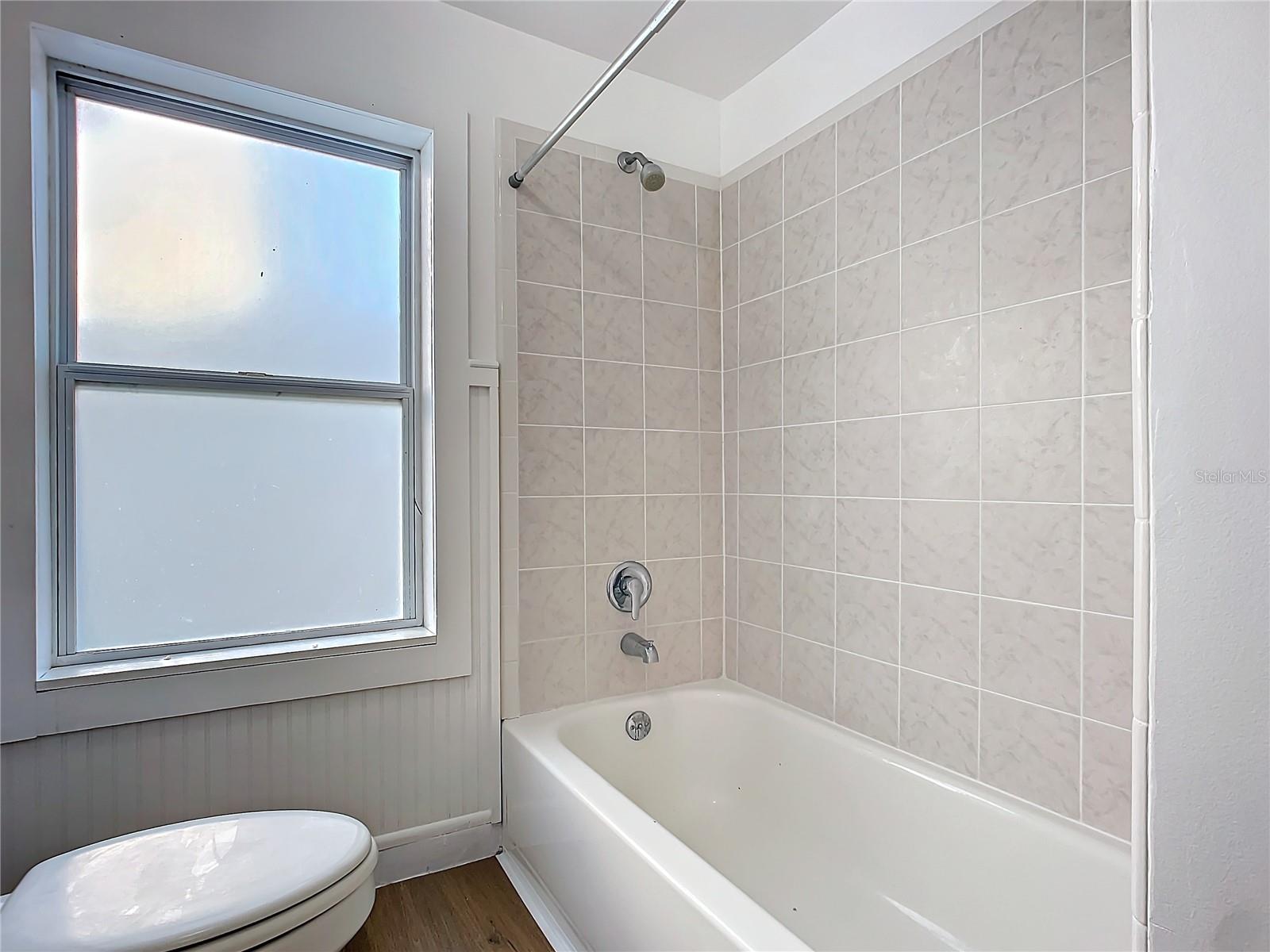 17 S OLEANDER AVE, DAYTONA BEACH, FL, 32118