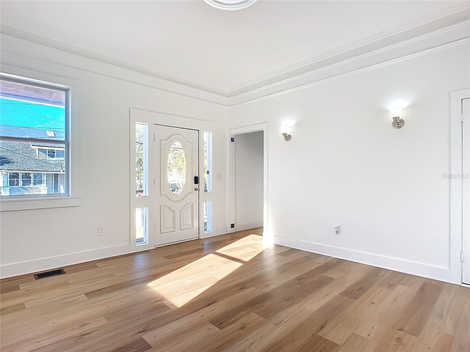 17 S OLEANDER AVE, DAYTONA BEACH, FL, 32118