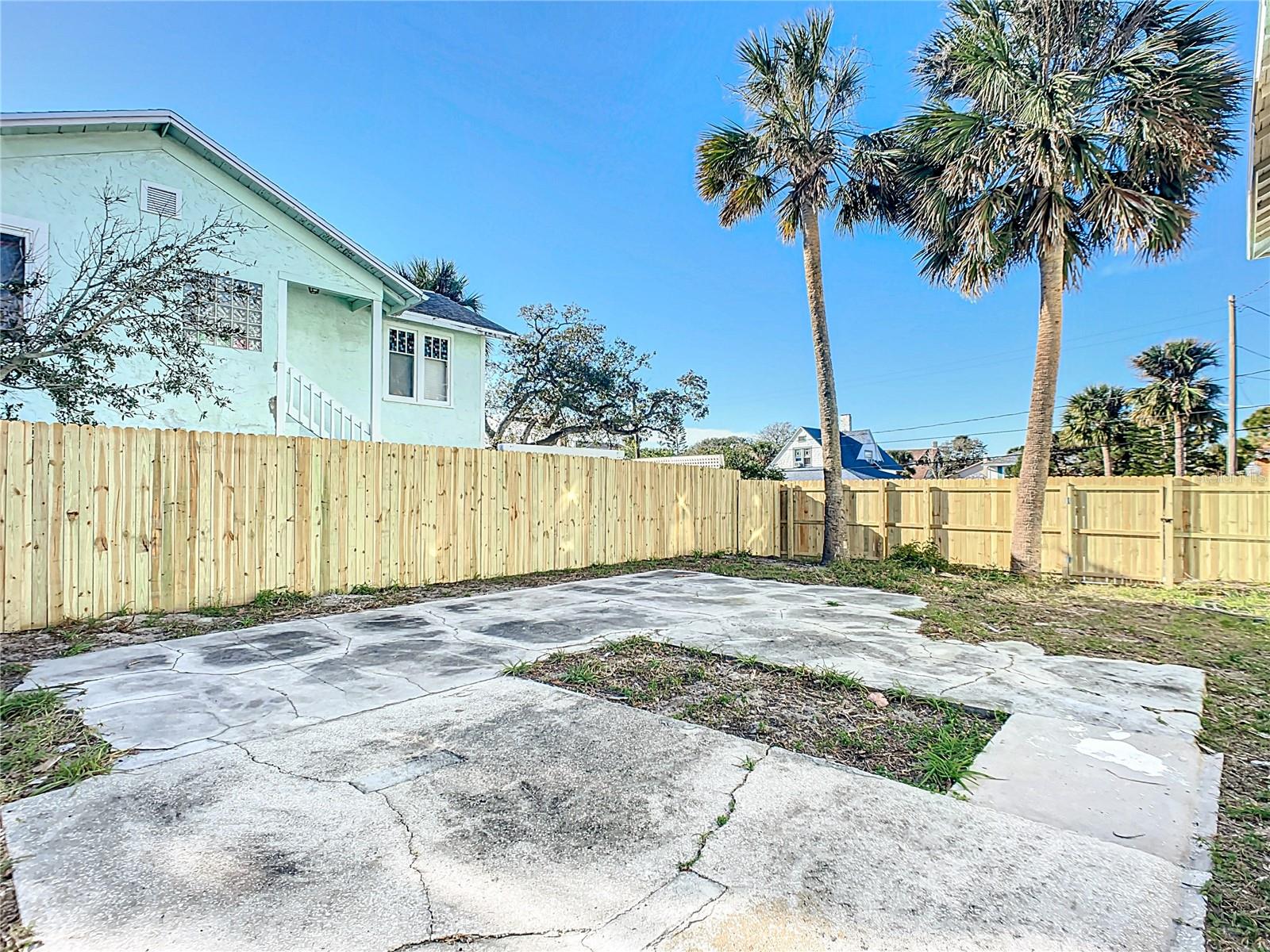 17 S OLEANDER AVE, DAYTONA BEACH, FL, 32118