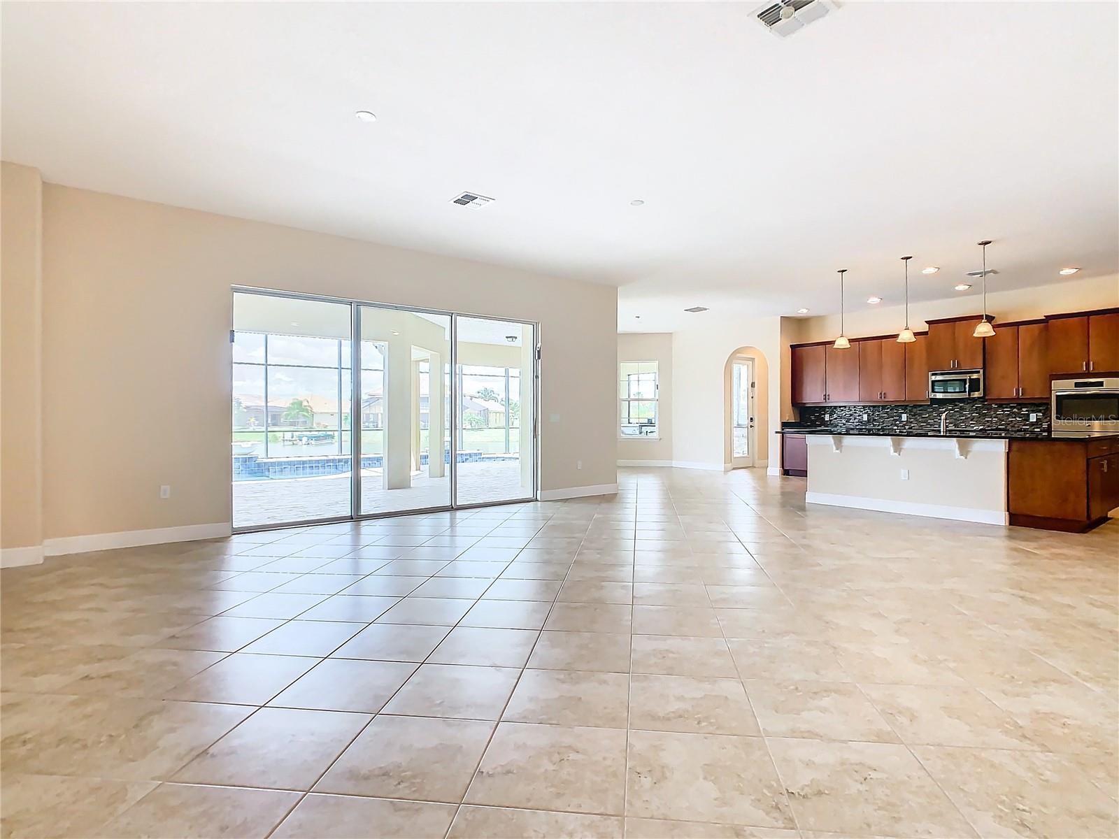 880 SPINNAKER WAY, KISSIMMEE, FL, 34746