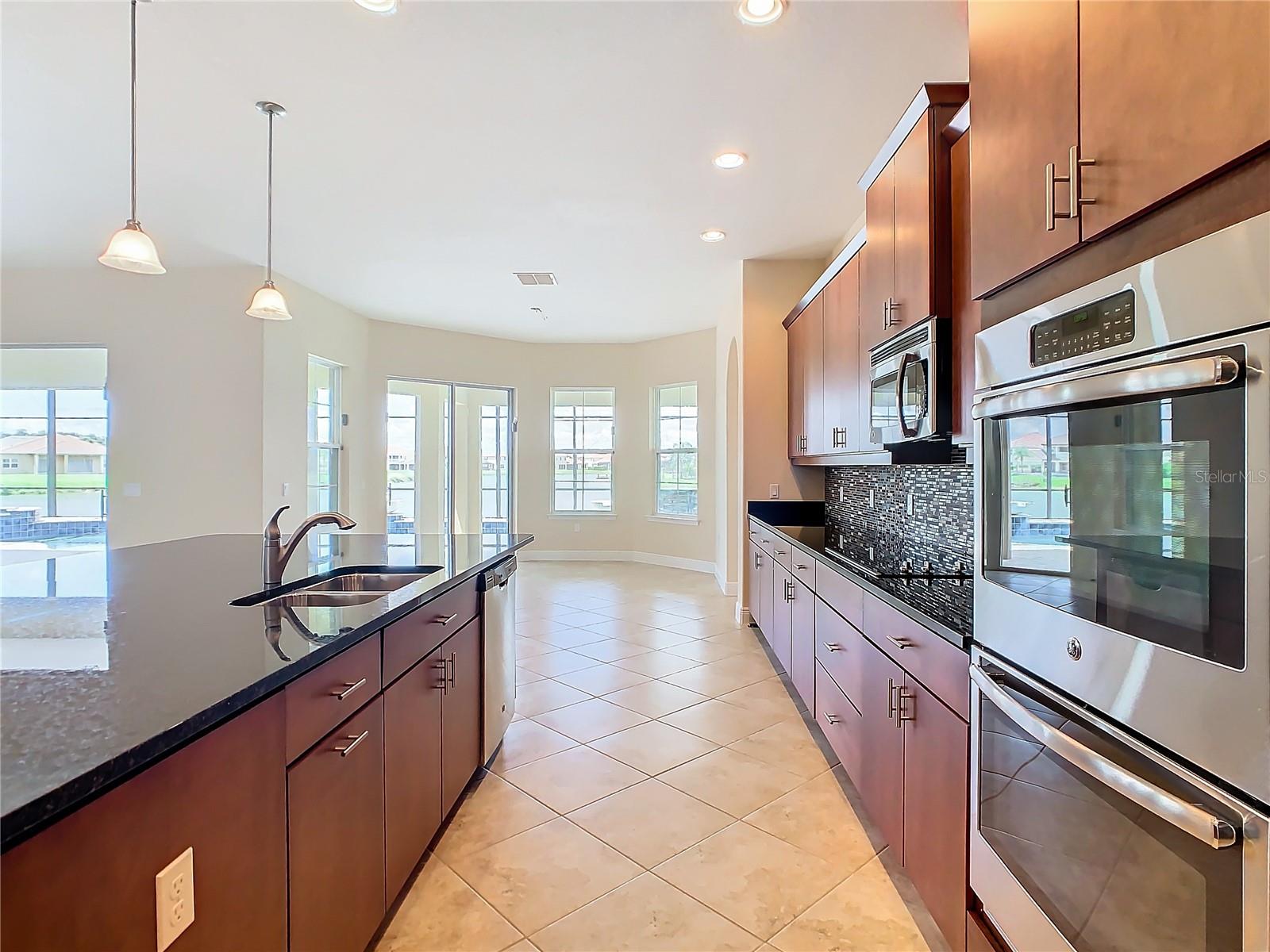 880 SPINNAKER WAY, KISSIMMEE, FL, 34746