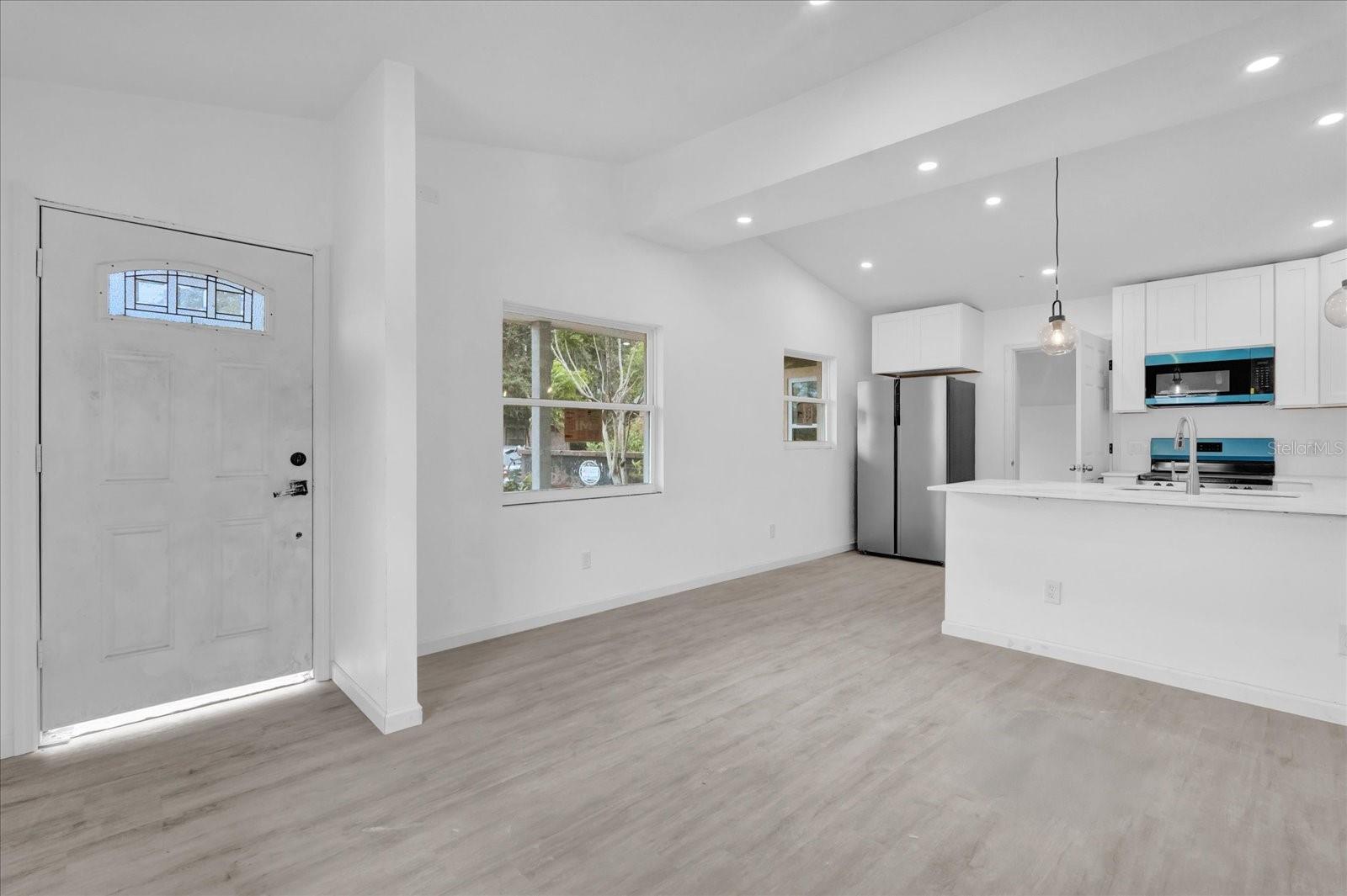 1650 E BAY ST, WINTER GARDEN, FL, 34787