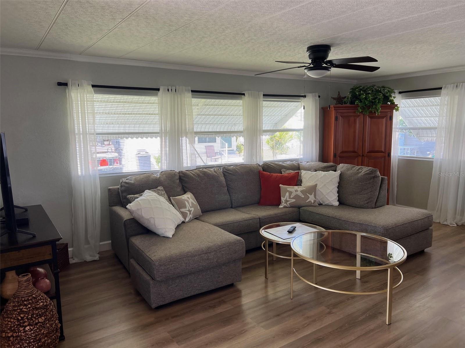 65 PINDO PALM ST W, LARGO, FL, 33770