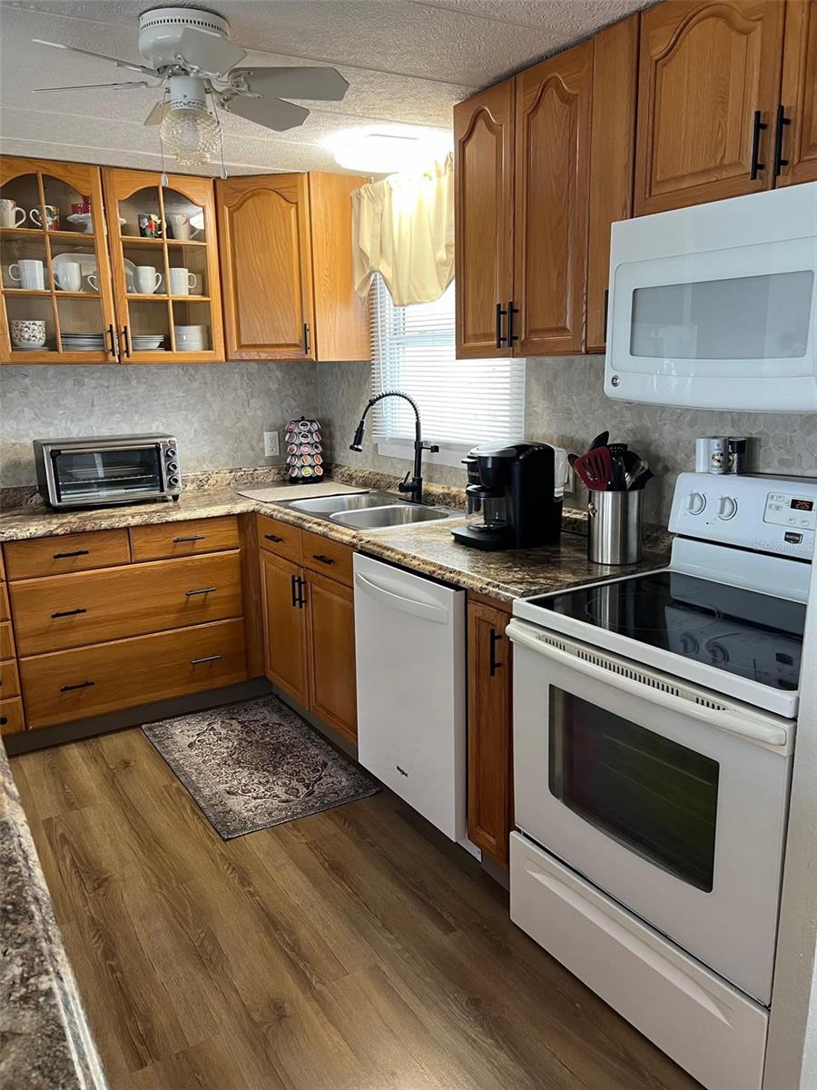 65 PINDO PALM ST W, LARGO, FL, 33770