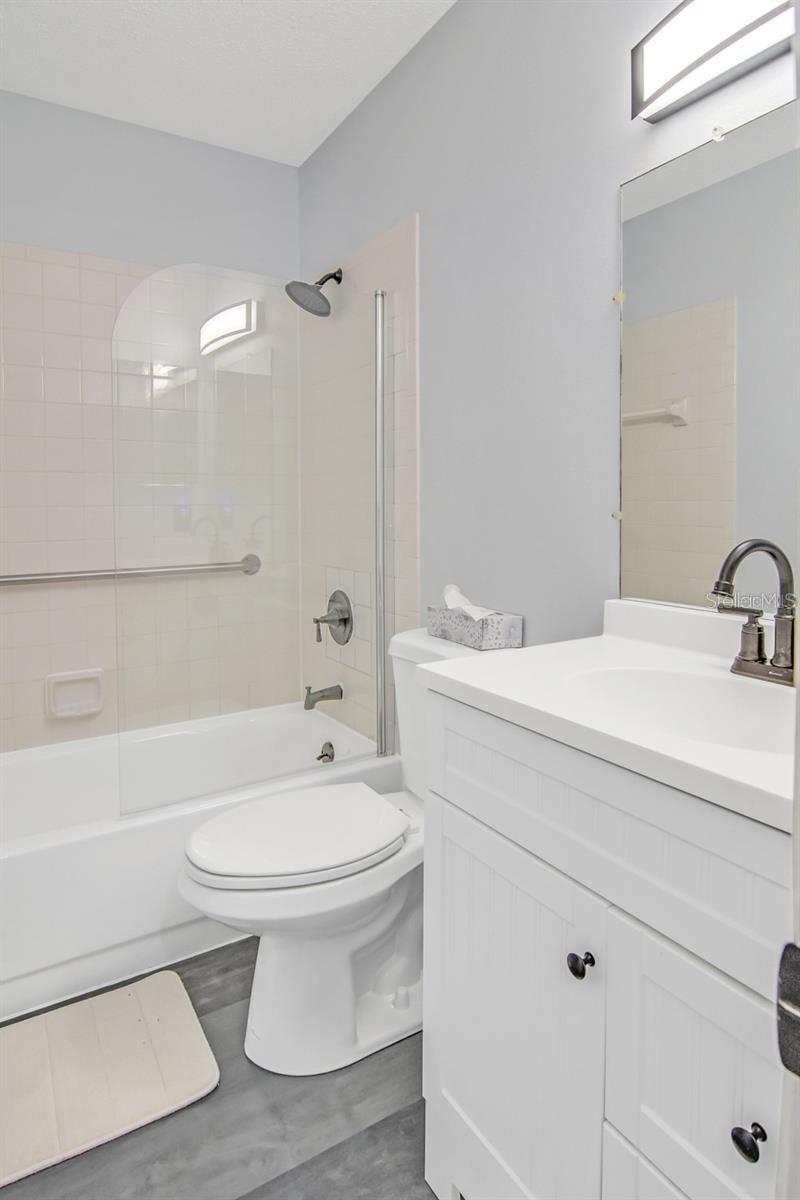 13366 BRONZE AVE, PORT CHARLOTTE, FL, 33981