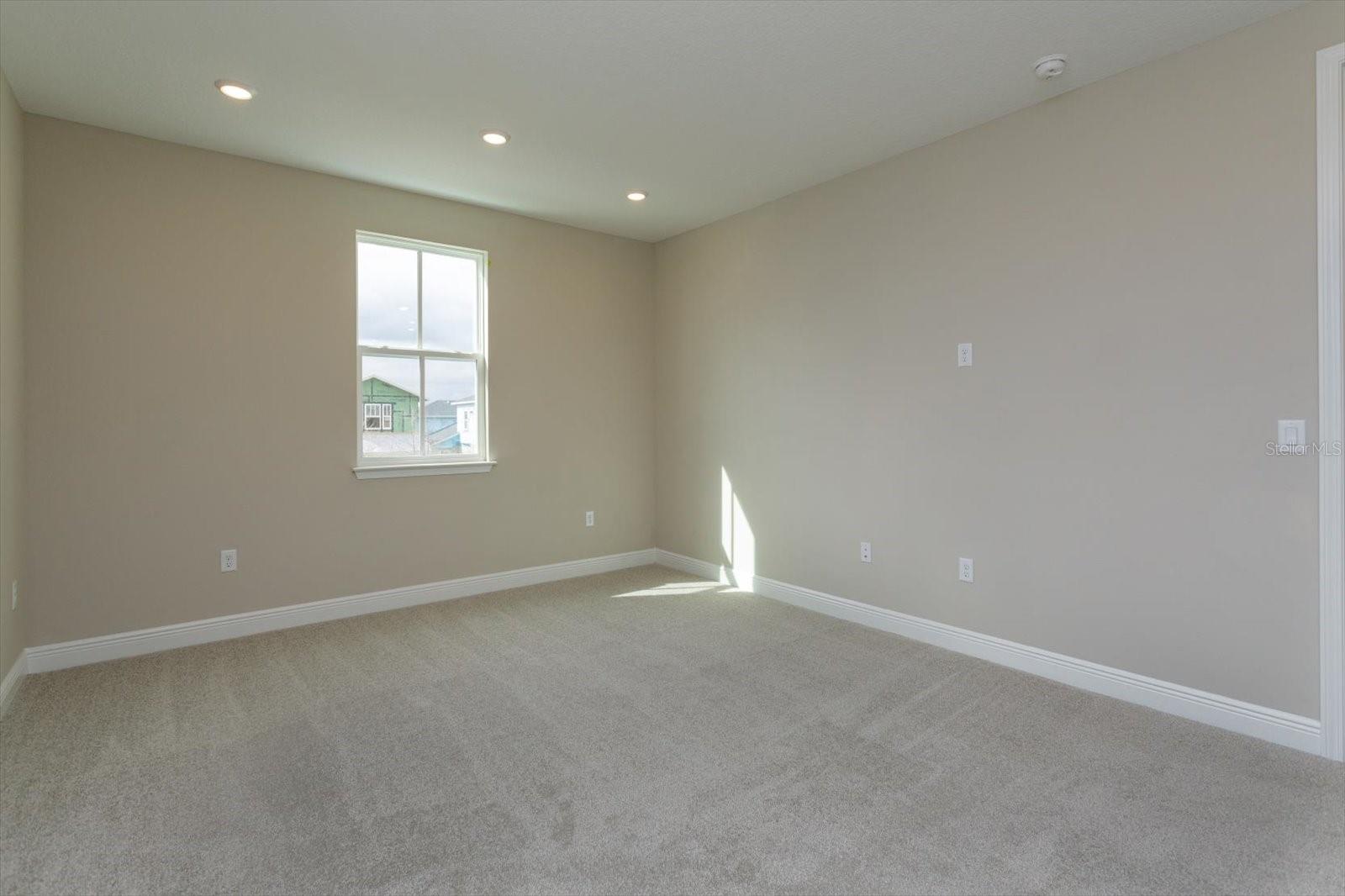 10049 BALLAST DR, ORLANDO, FL, 32827