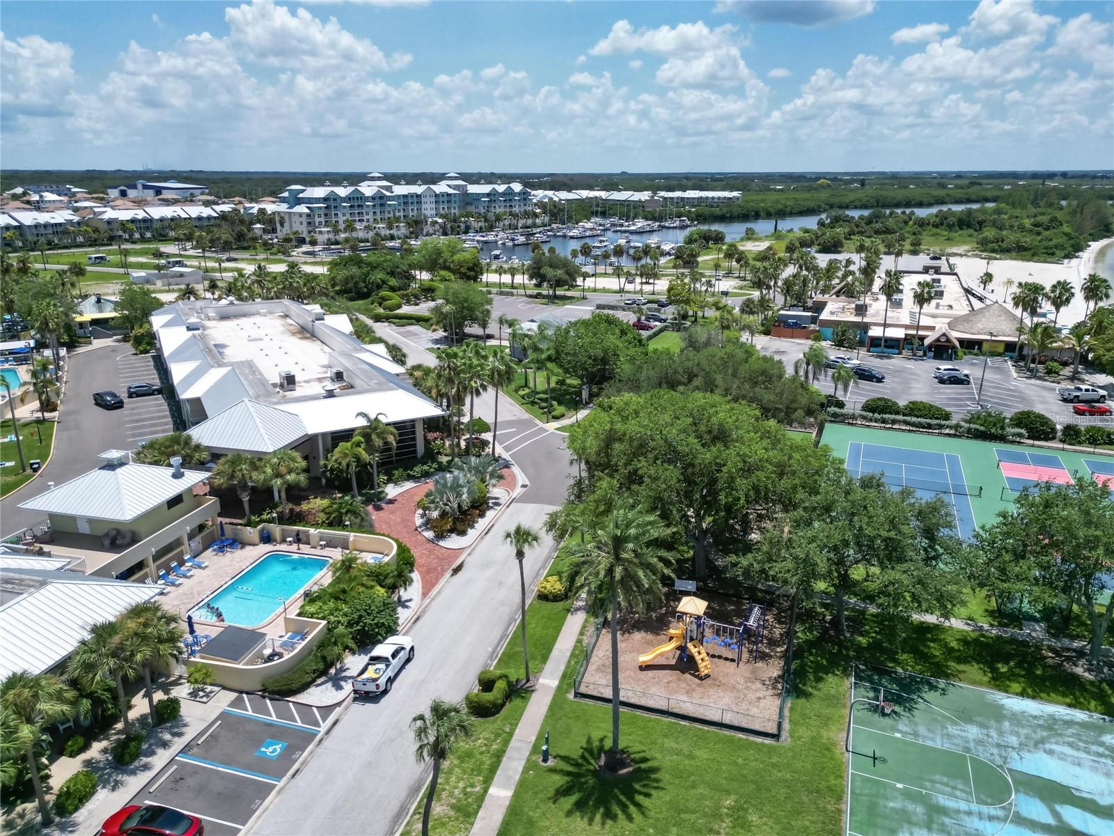 611 DESTINY DR #216, RUSKIN, FL, 33570