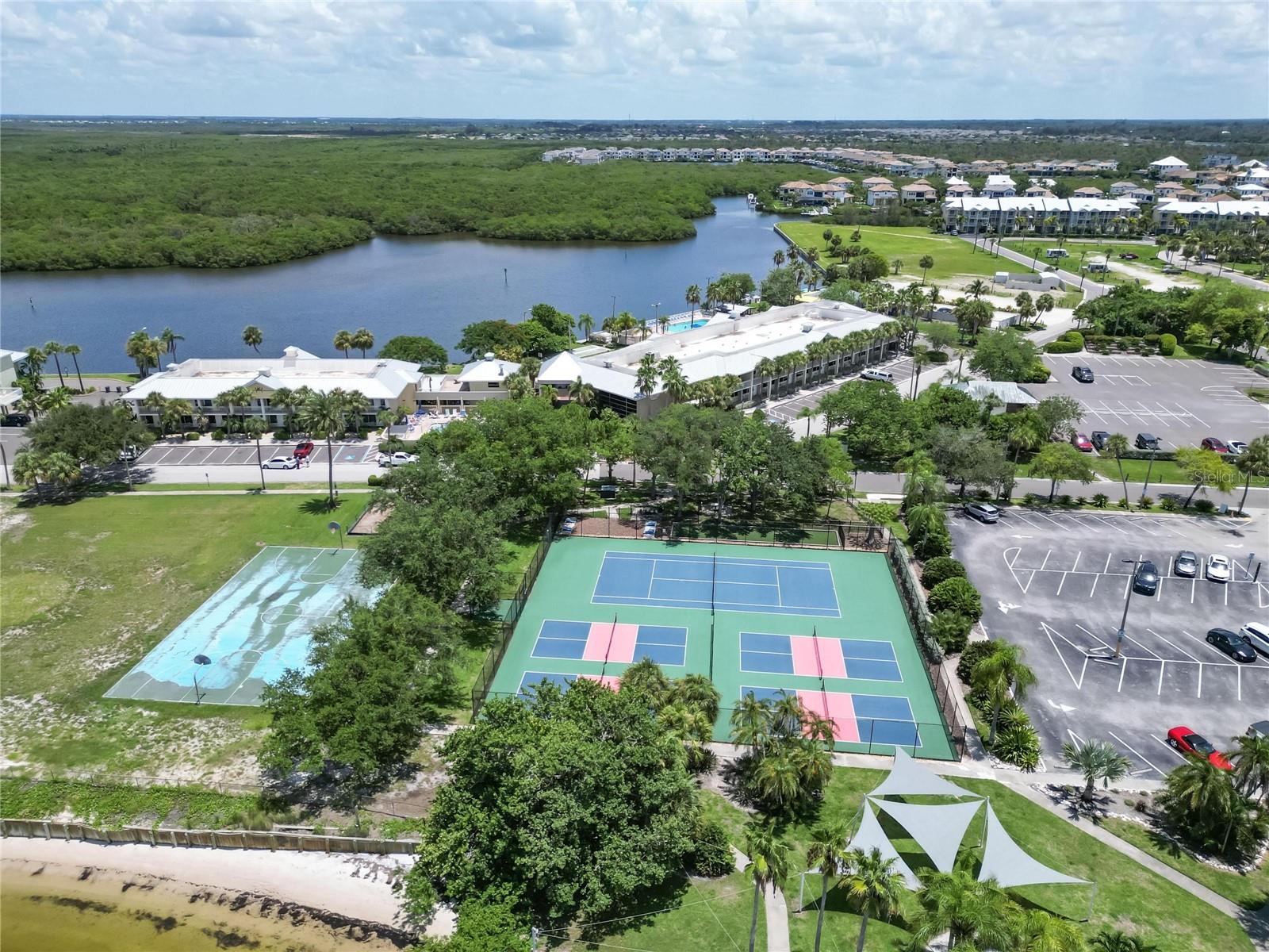 611 DESTINY DR #216, RUSKIN, FL, 33570