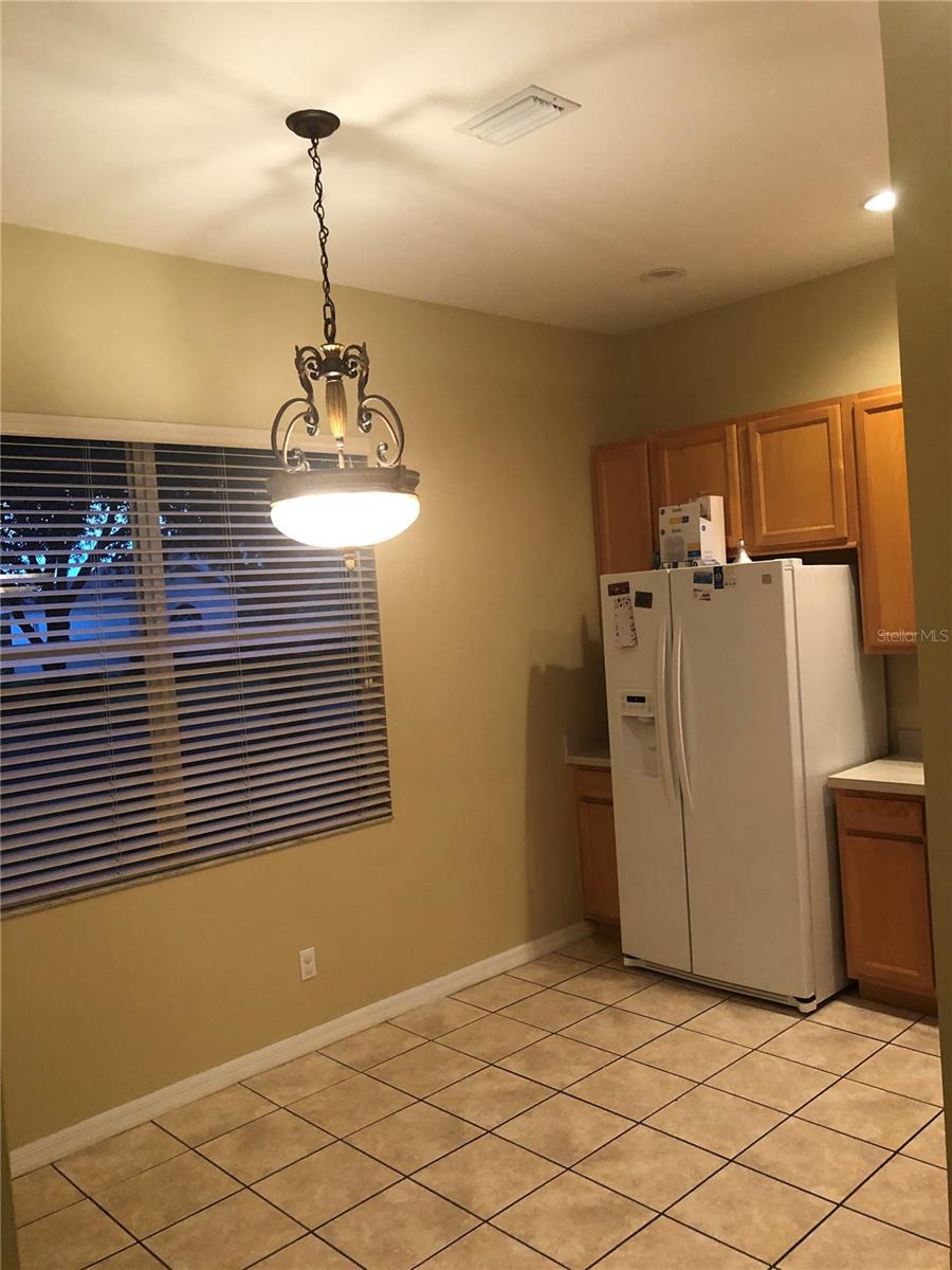 2711 ABBEY GROVE DR, VALRICO, FL, 33594