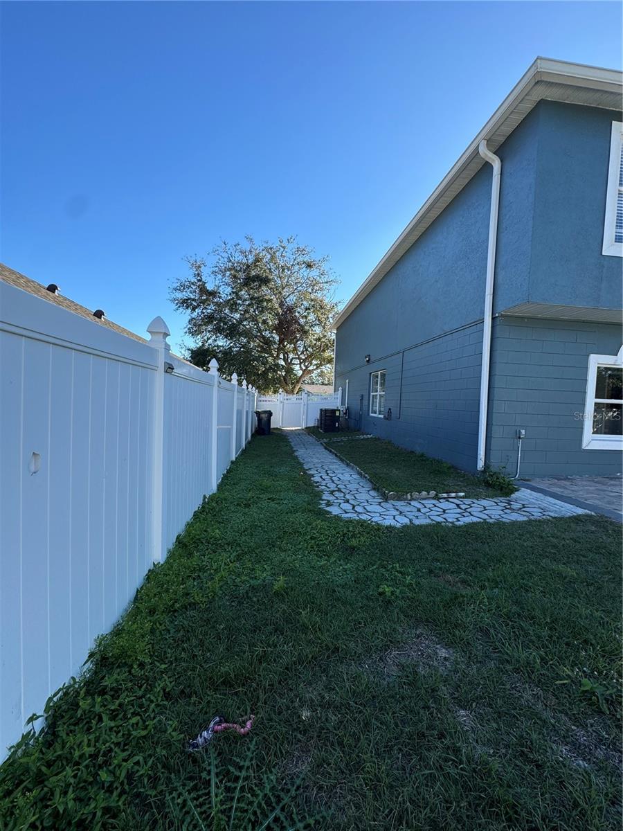 604 TAMARIN LN, KISSIMMEE, FL, 34759