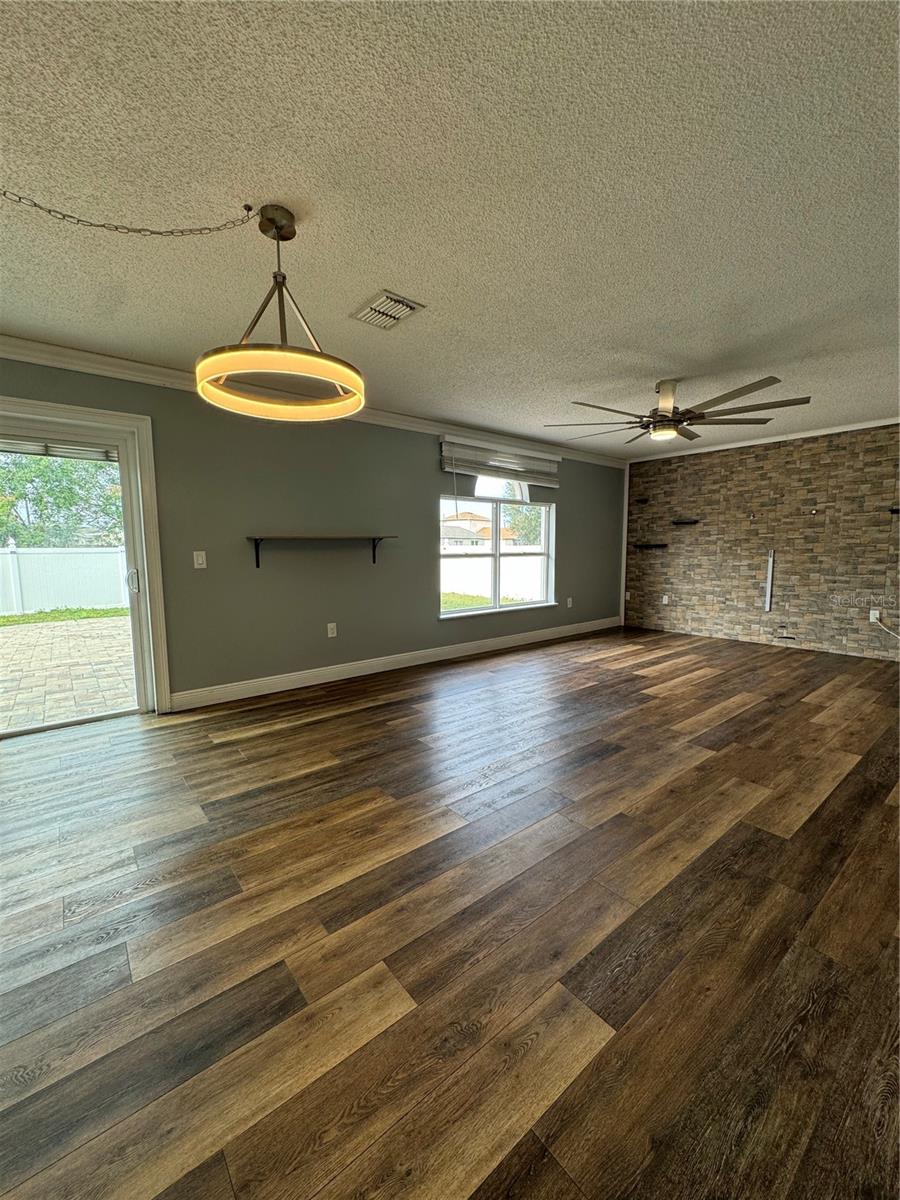 604 TAMARIN LN, KISSIMMEE, FL, 34759