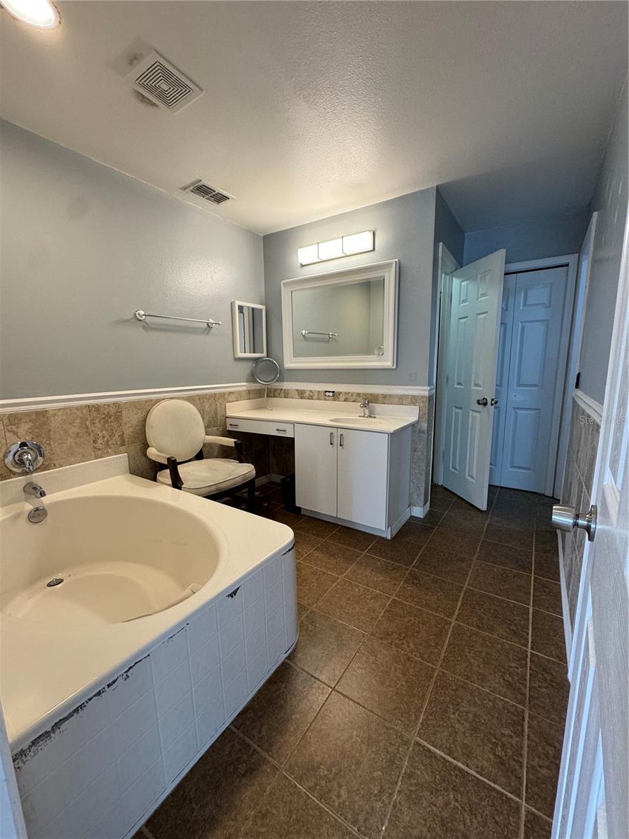 604 TAMARIN LN, KISSIMMEE, FL, 34759