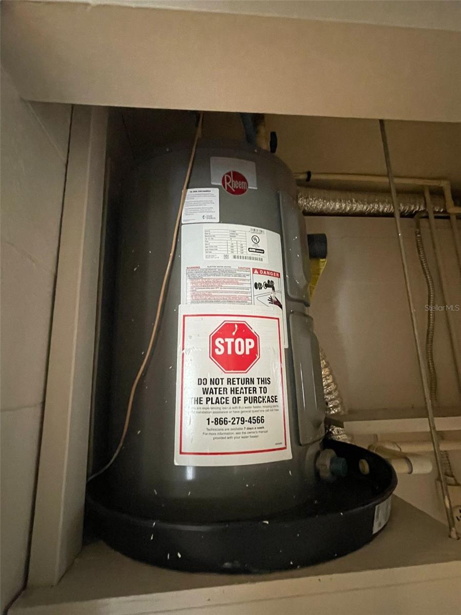 6102 MASSACHUSETTS AVE, NEW PORT RICHEY, FL, 34653